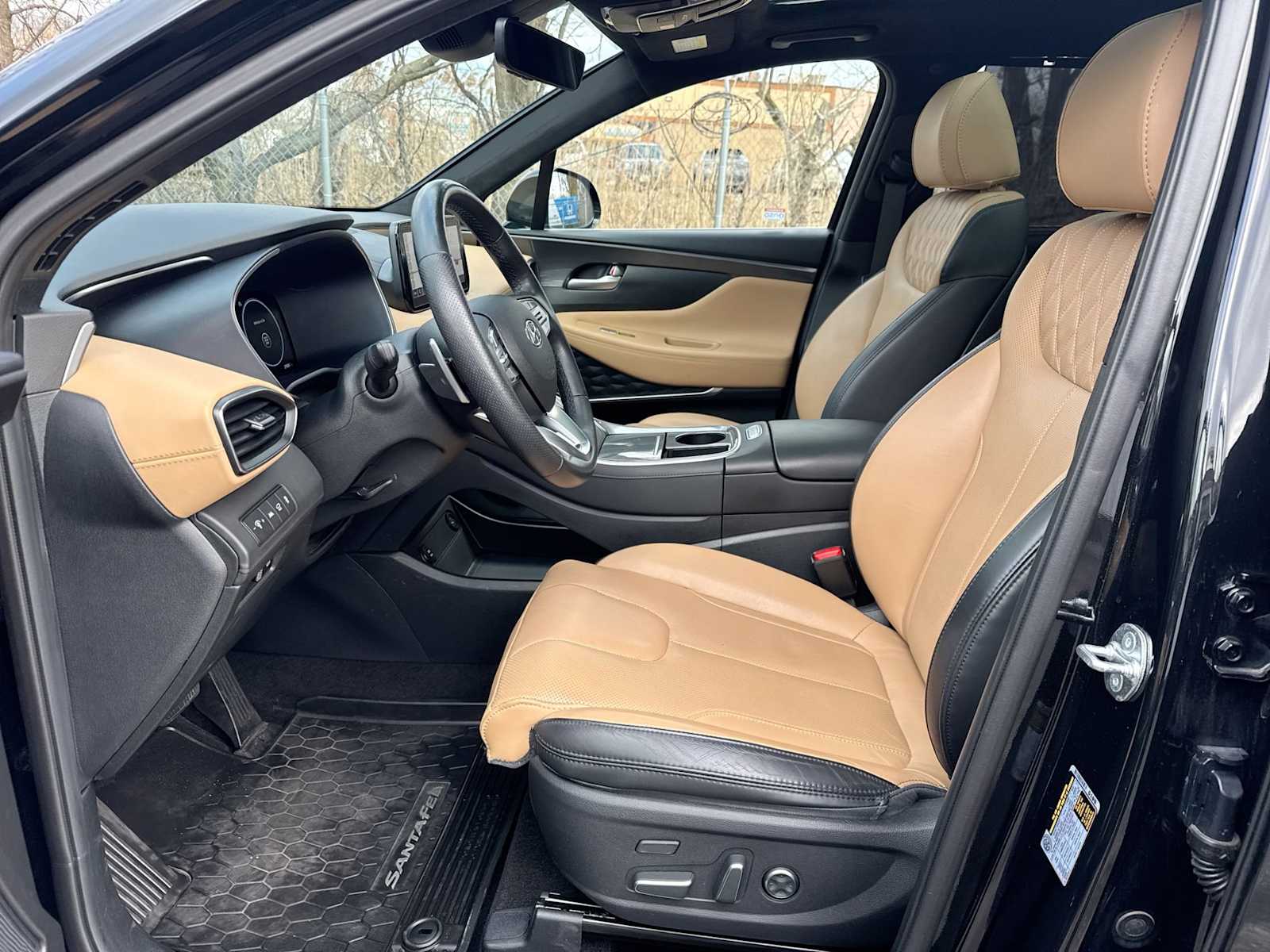 Thumbnail: 2023 Hyundai Santa Fe - 11