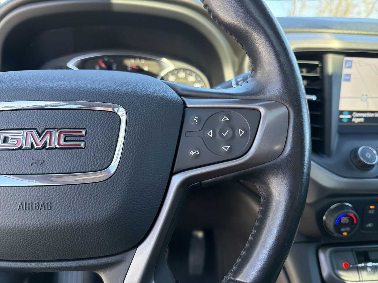 Thumbnail: 2022 GMC Acadia - 26