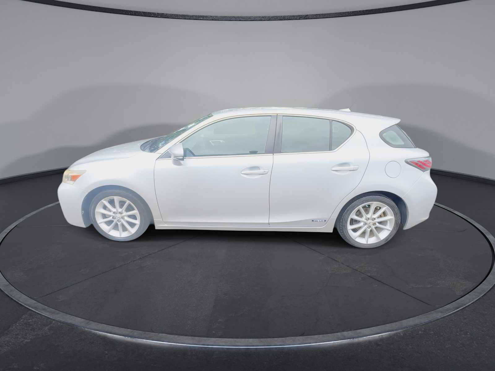 Thumbnail: 2012 Lexus CT - 5