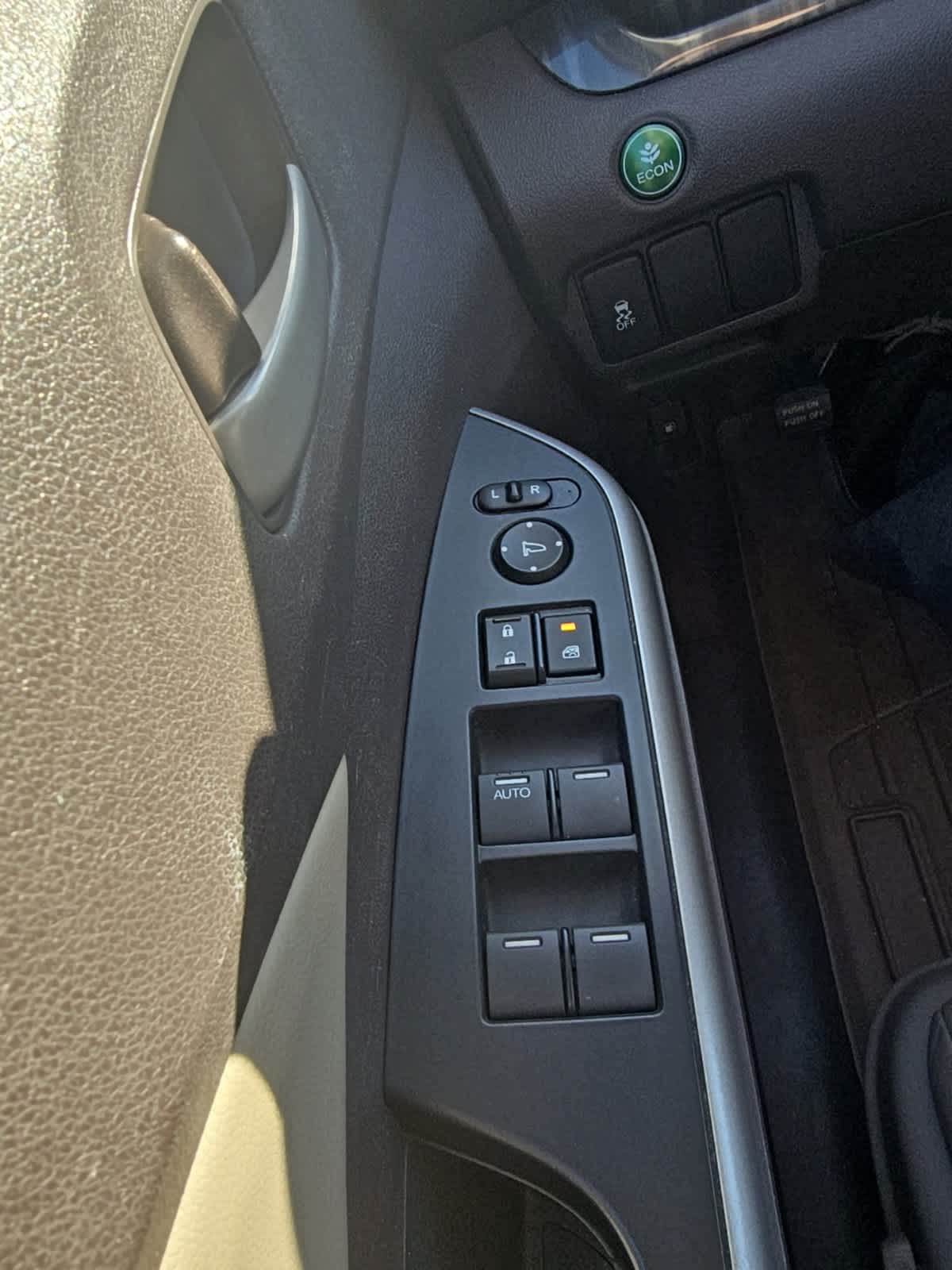 Thumbnail: 2013 Honda CR-V - 10