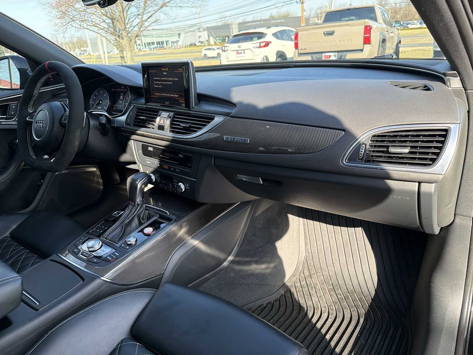 Thumbnail: 2016 Audi S6 - 16