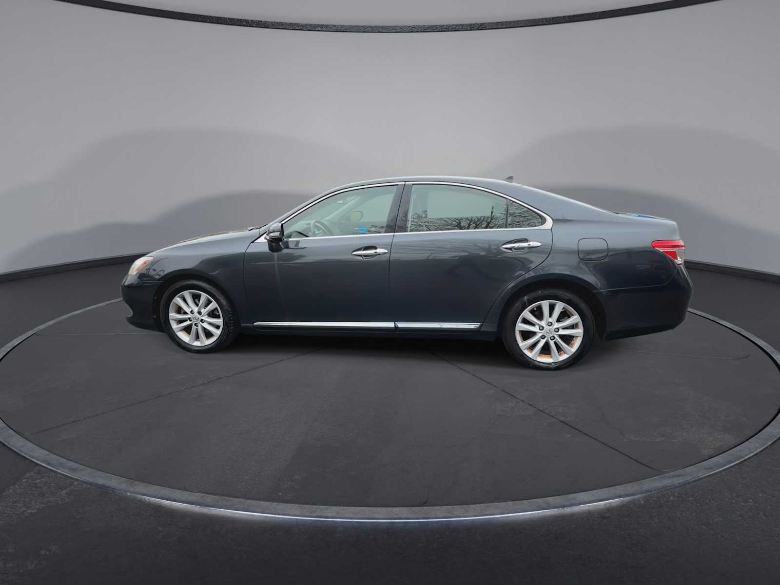 Thumbnail: 2011 Lexus ES - 5
