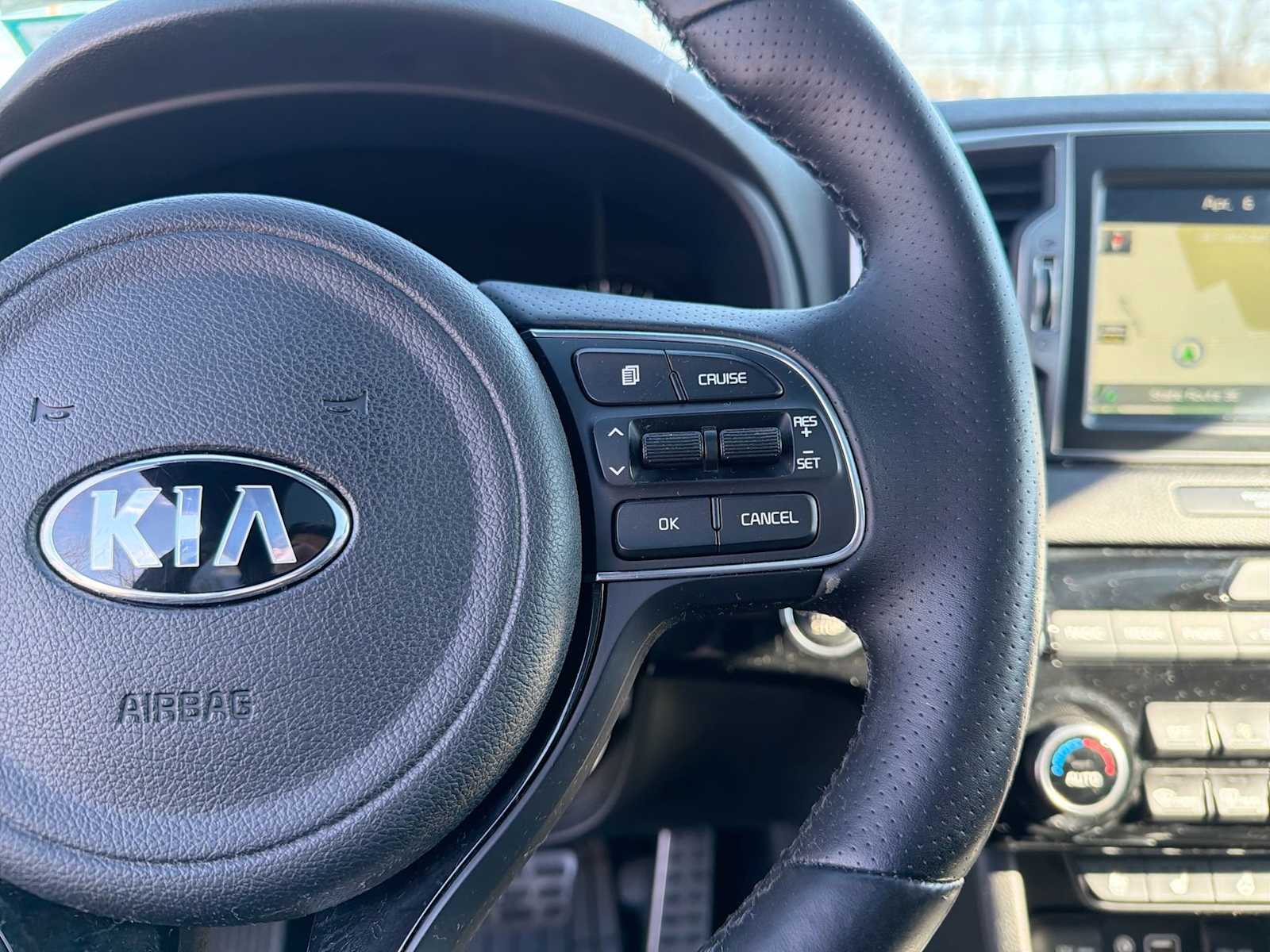 Thumbnail: 2017 Kia Sportage - 25