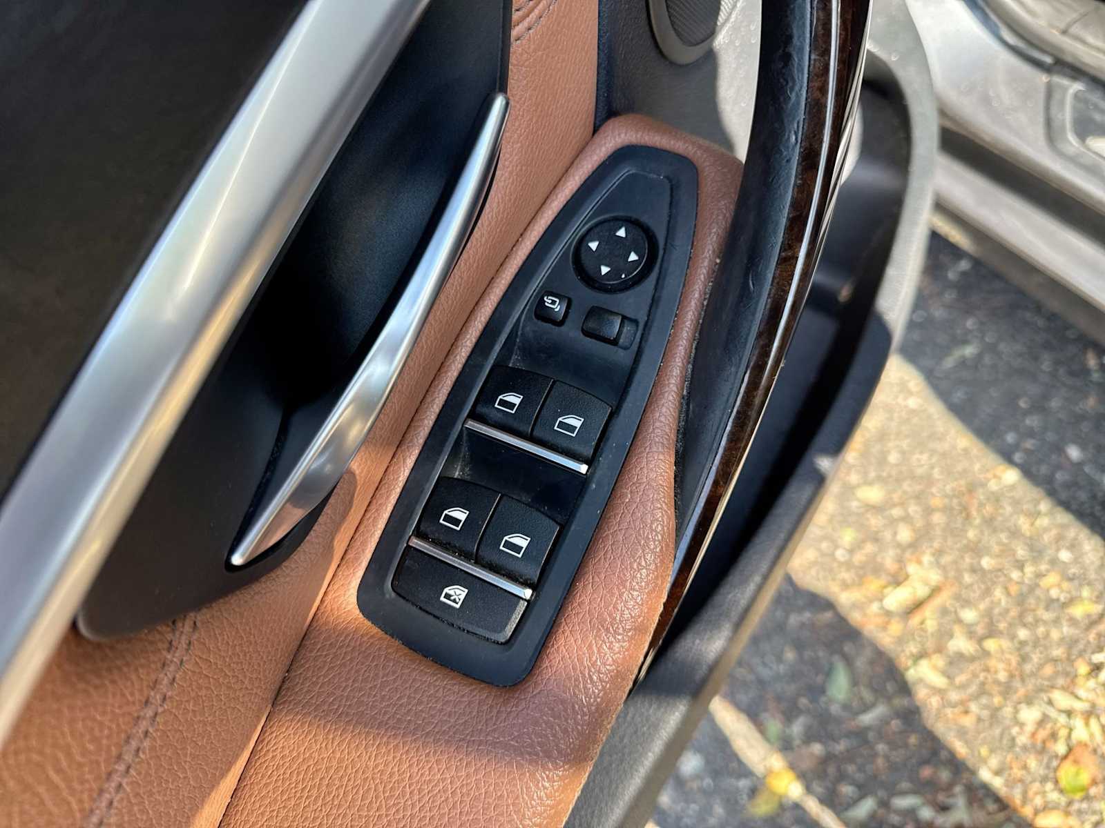 Thumbnail: 2017 BMW 3 Series - 22