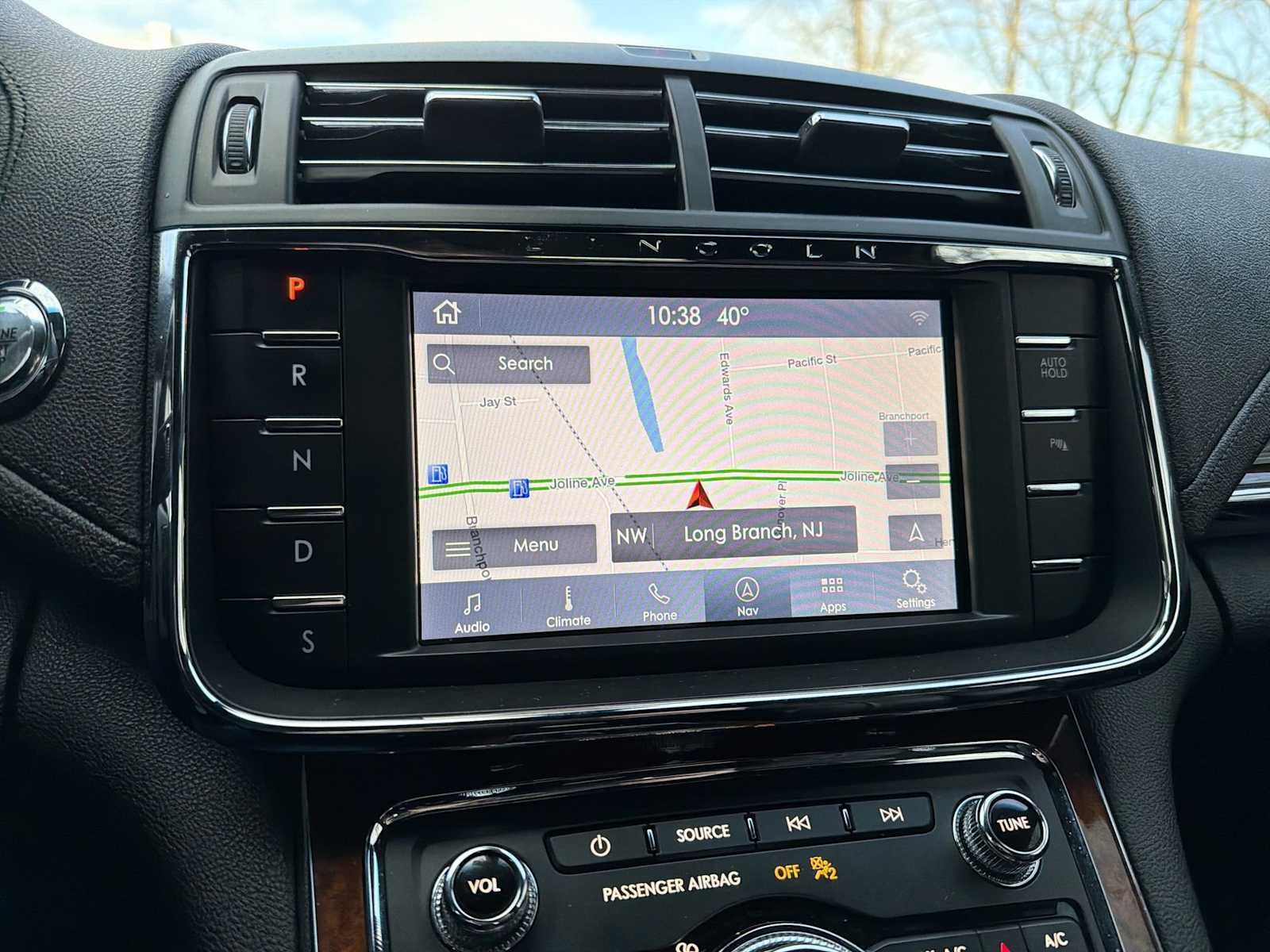 Thumbnail: 2020 Lincoln Continental - 27