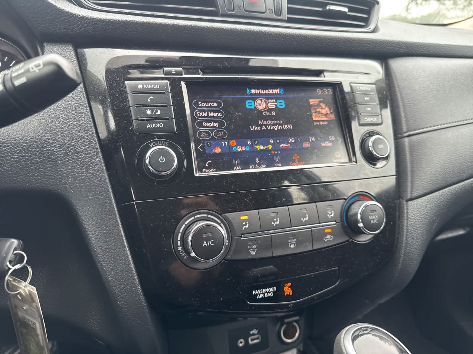Thumbnail: 2019 Nissan Rogue - 13
