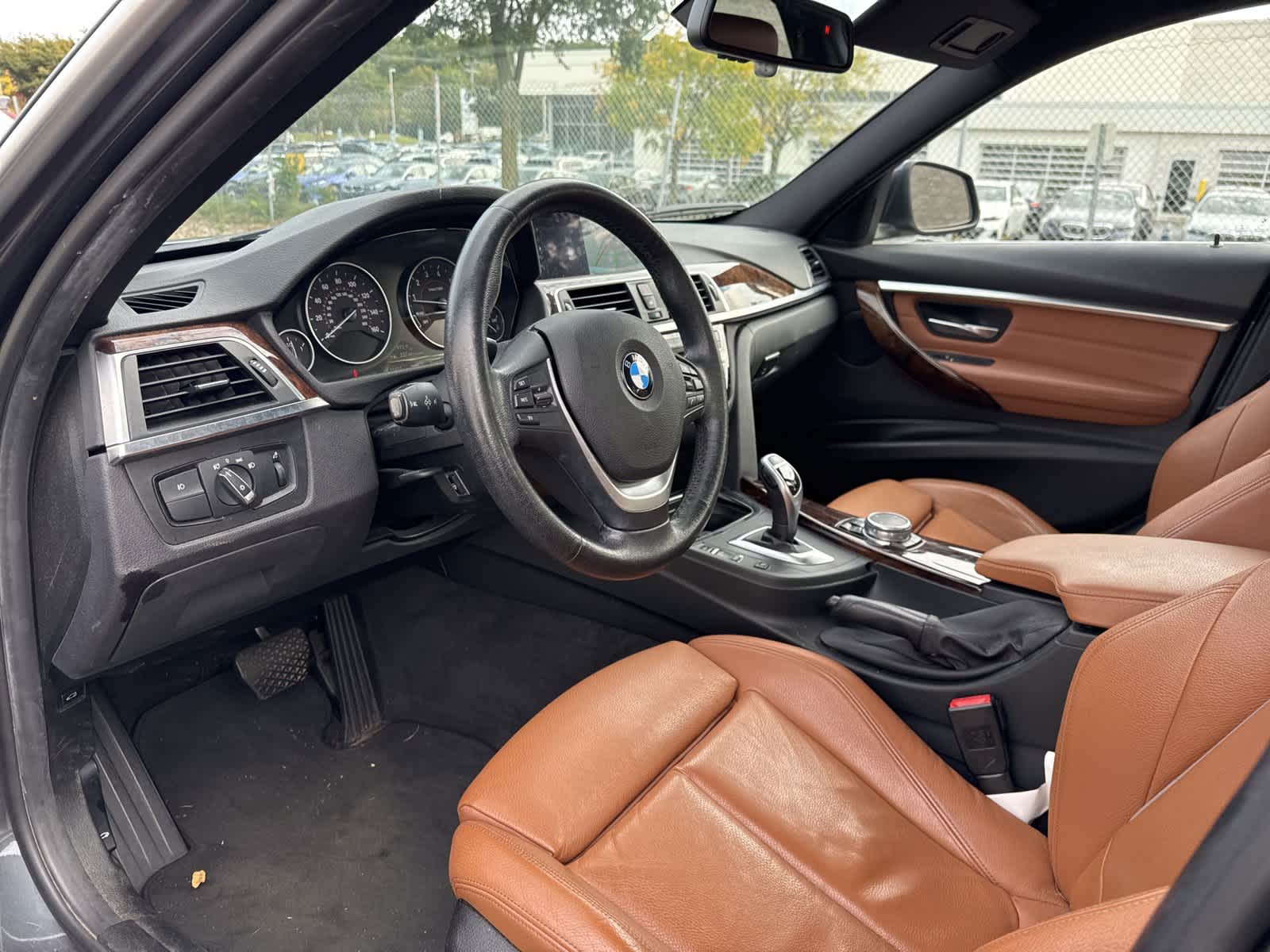Thumbnail: 2017 BMW 3 Series - 11