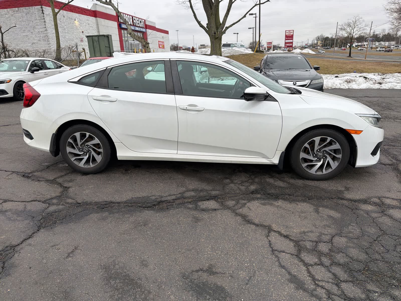 Thumbnail: 2018 Honda Civic - 6