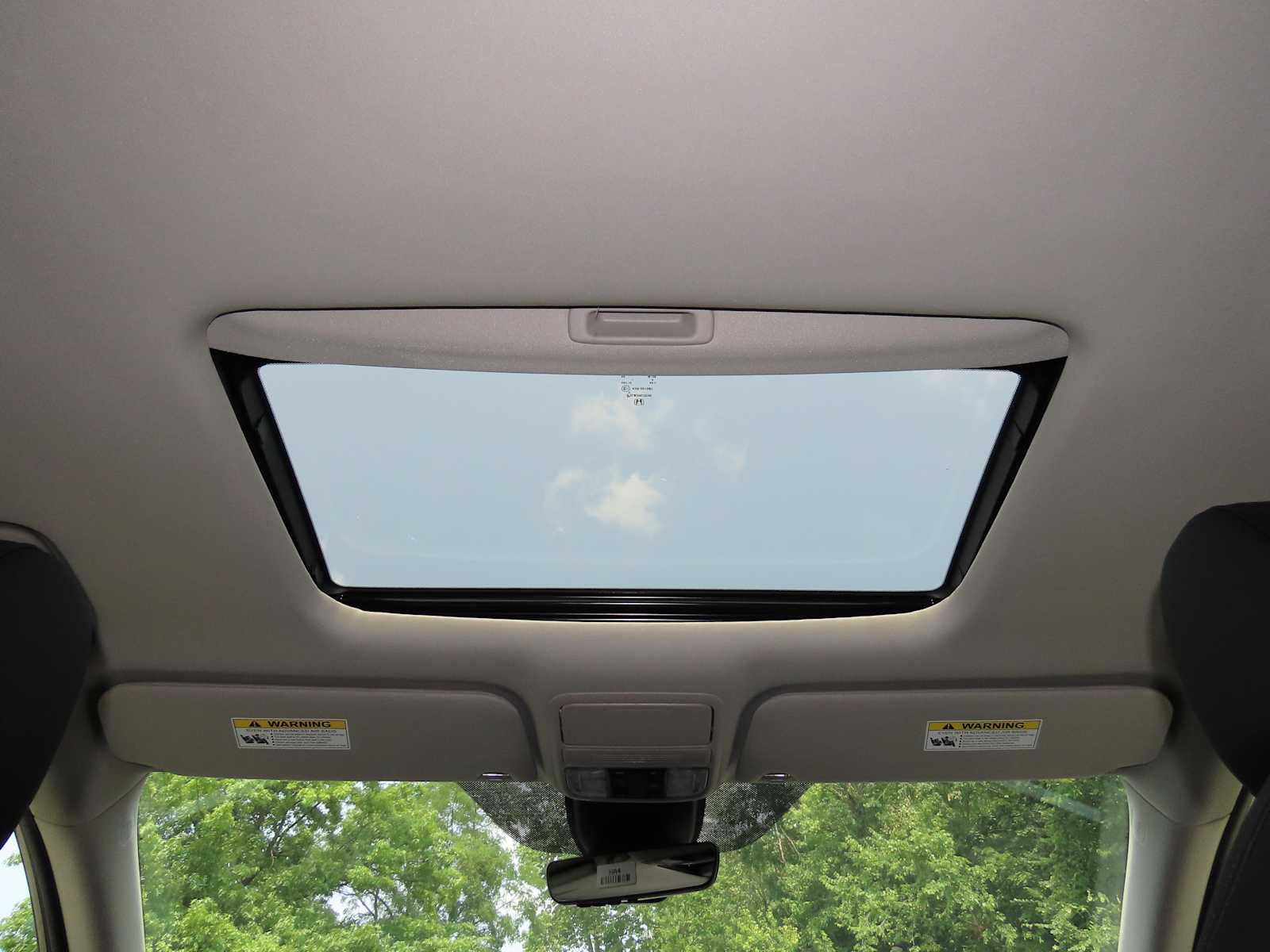 Thumbnail: 2025 Honda Odyssey - 25