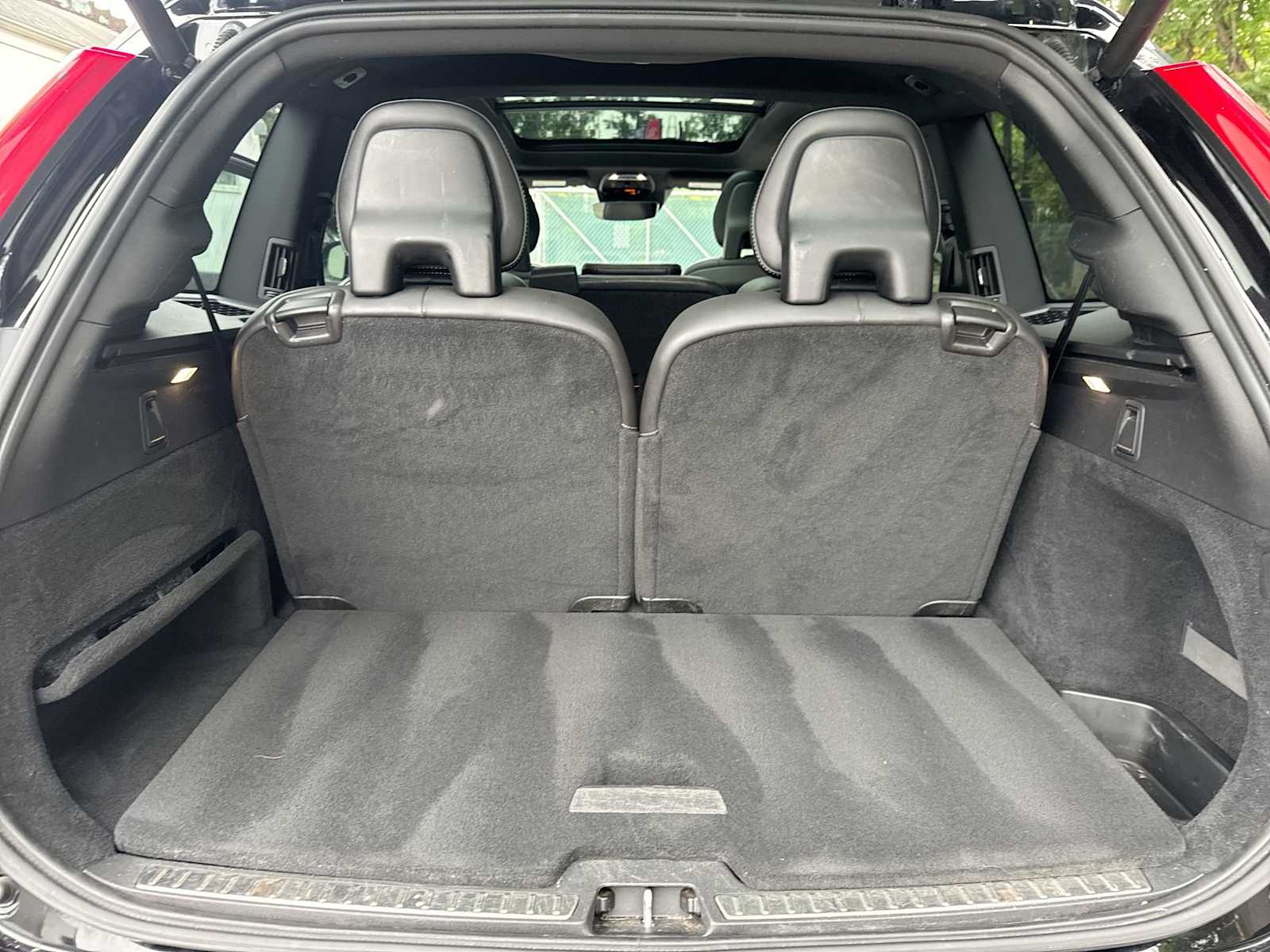 Thumbnail: 2017 Volvo XC90 - 33