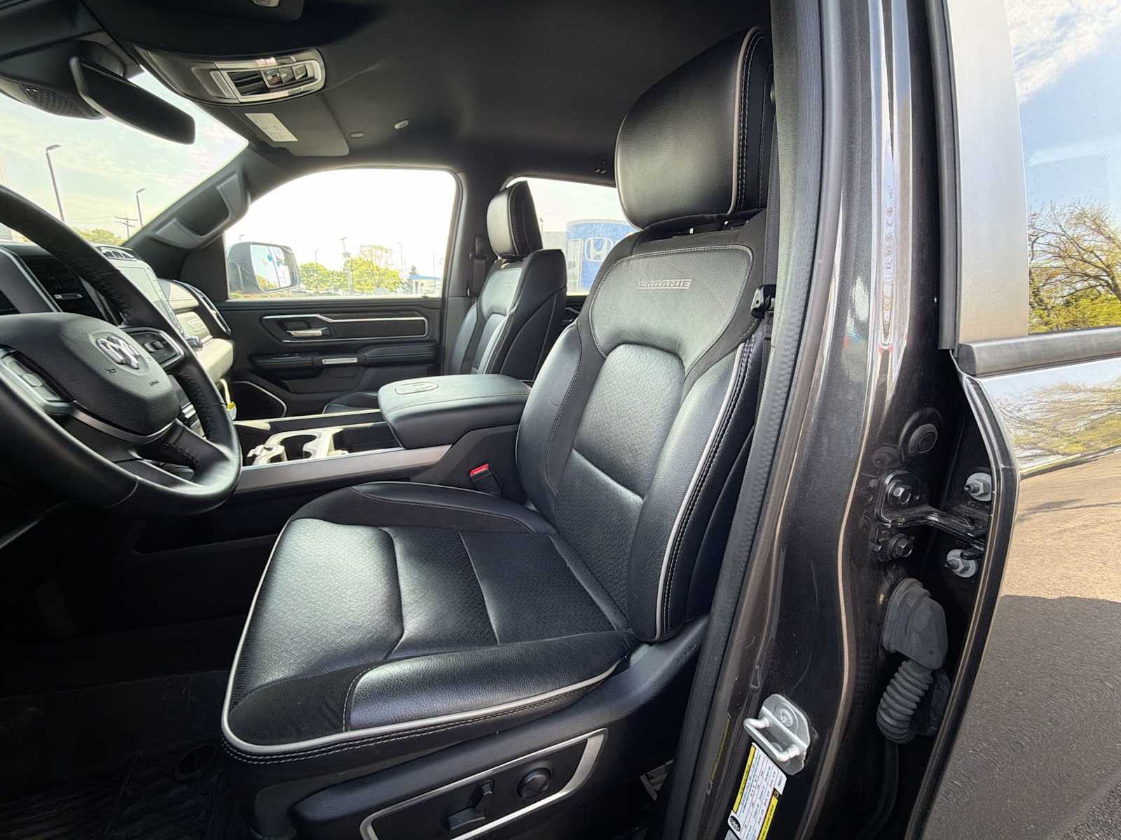 Thumbnail: 2023 RAM 1500 - 21