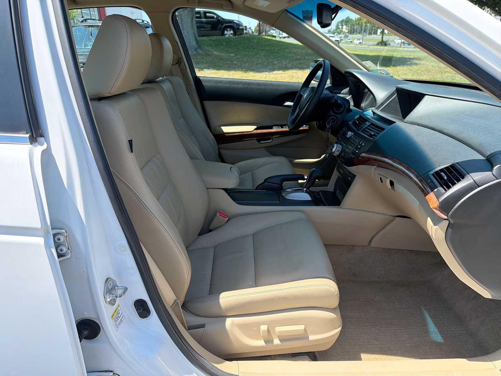 Thumbnail: 2012 Honda Accord - 15