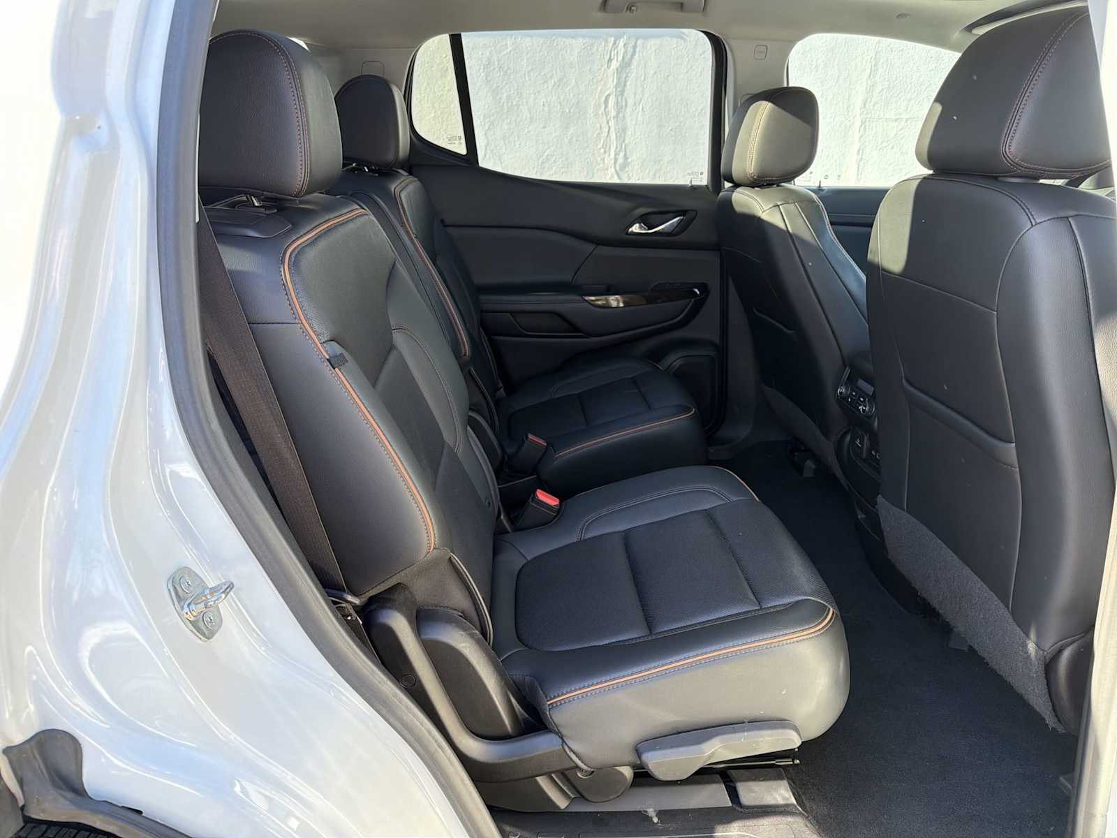 Thumbnail: 2022 GMC Acadia - 14