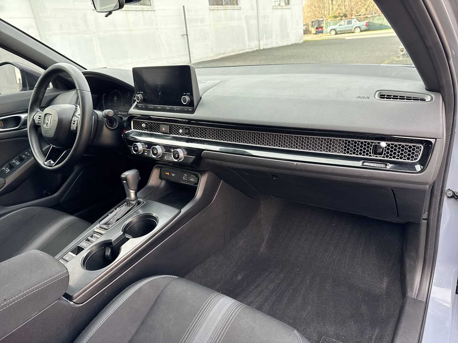 Thumbnail: 2023 Honda Civic - 16