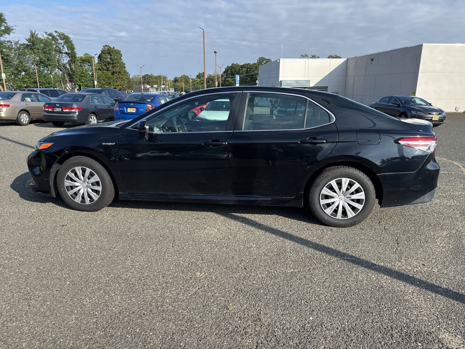 Thumbnail: 2018 Toyota Camry - 2