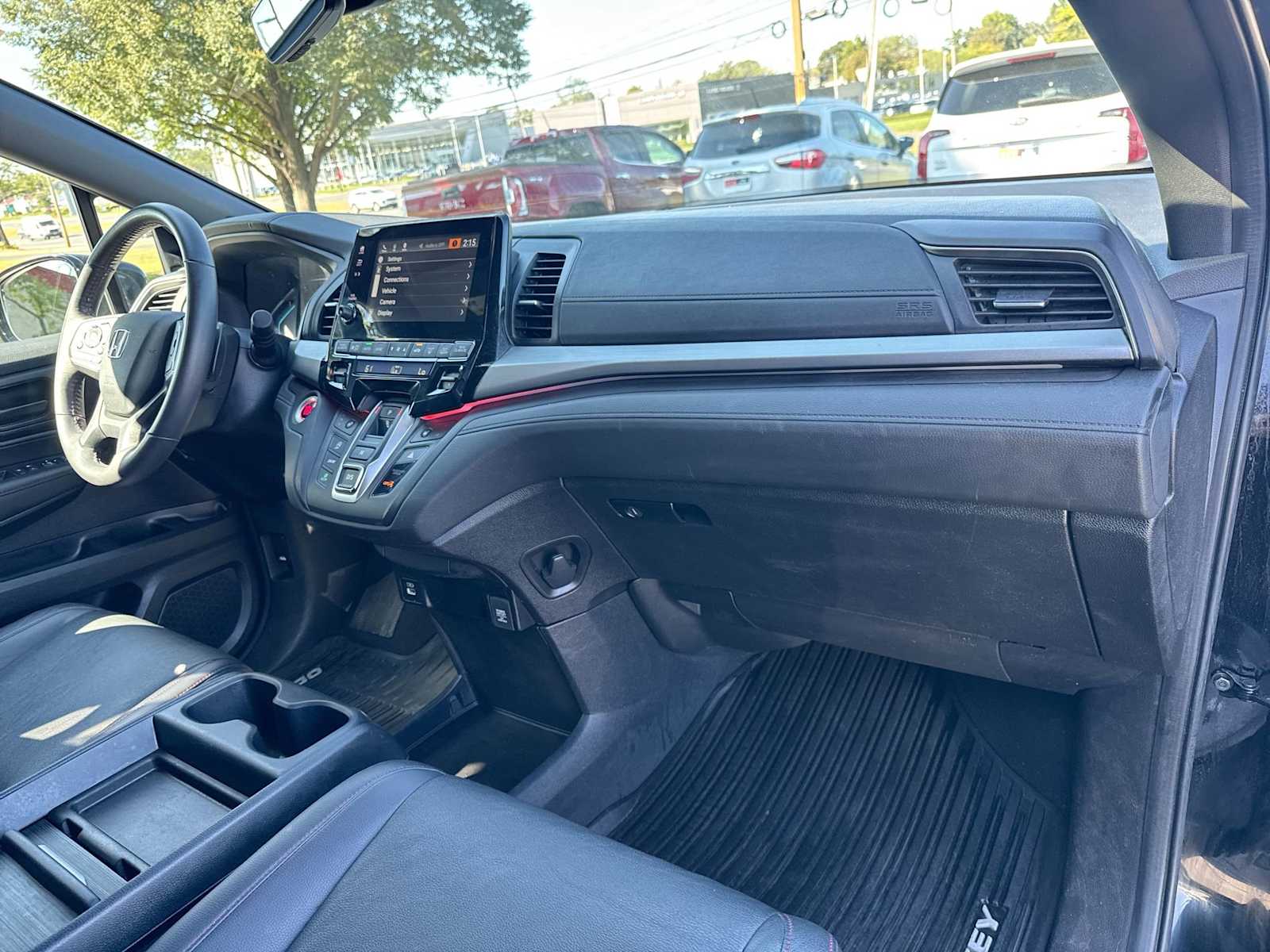 Thumbnail: 2023 Honda Odyssey - 16