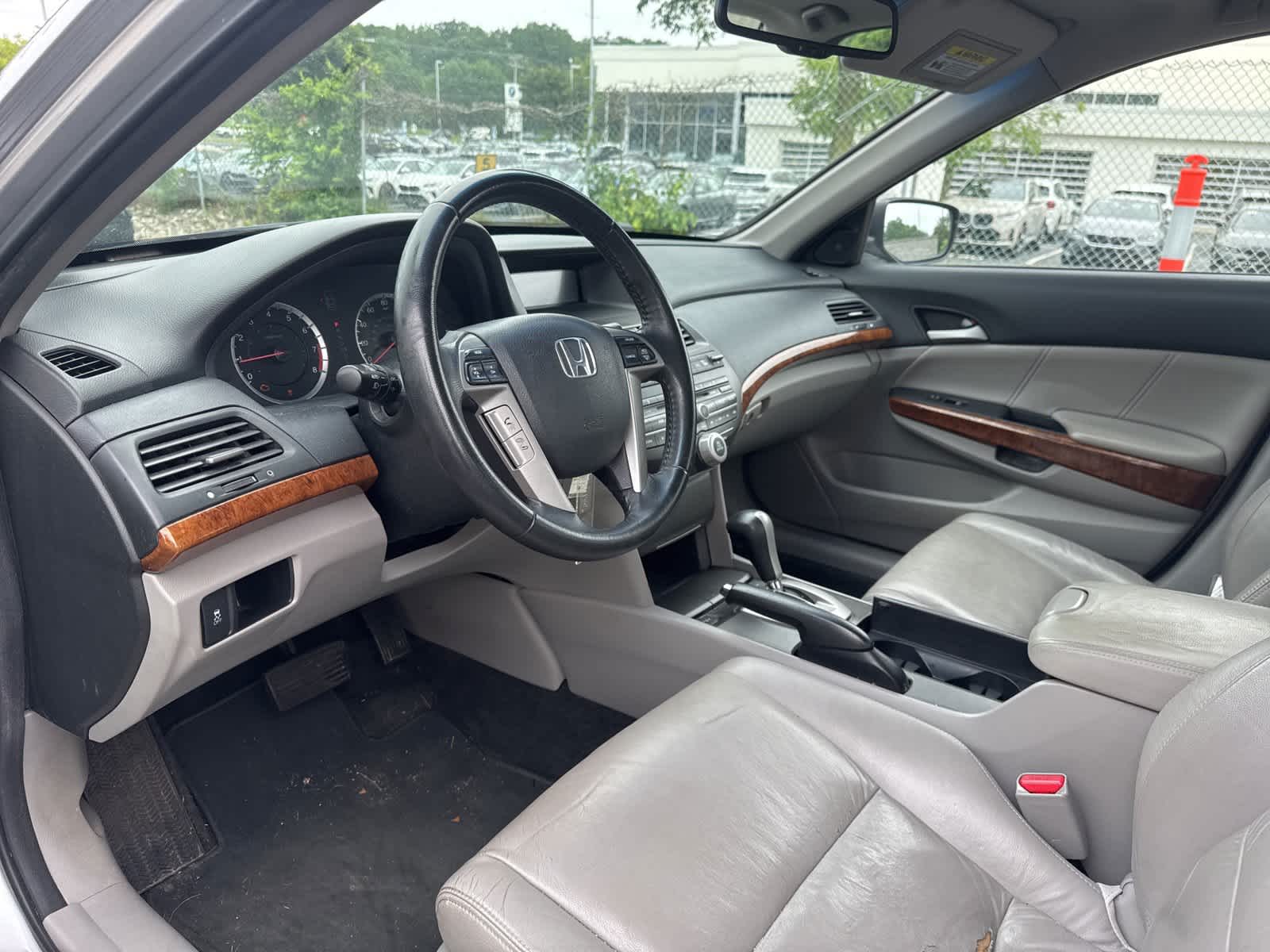 2011 Honda Accord EX-L 11
