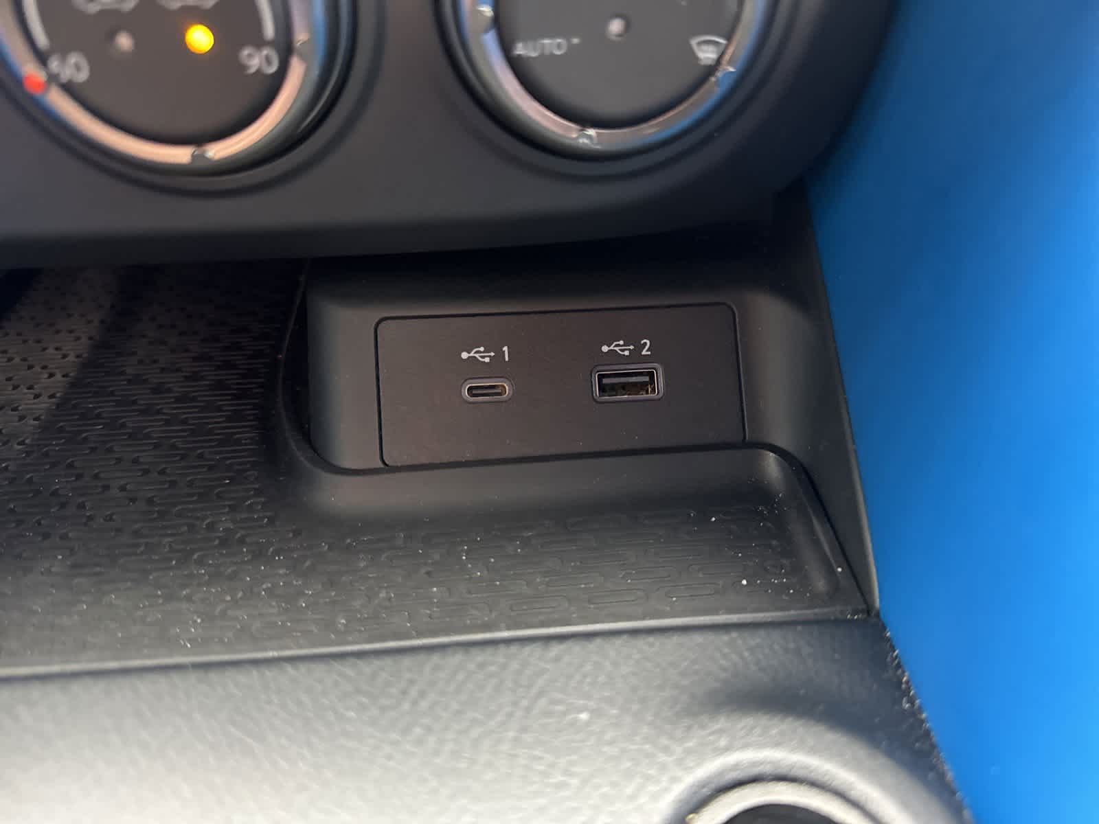 Thumbnail: 2023 Nissan Z - 19