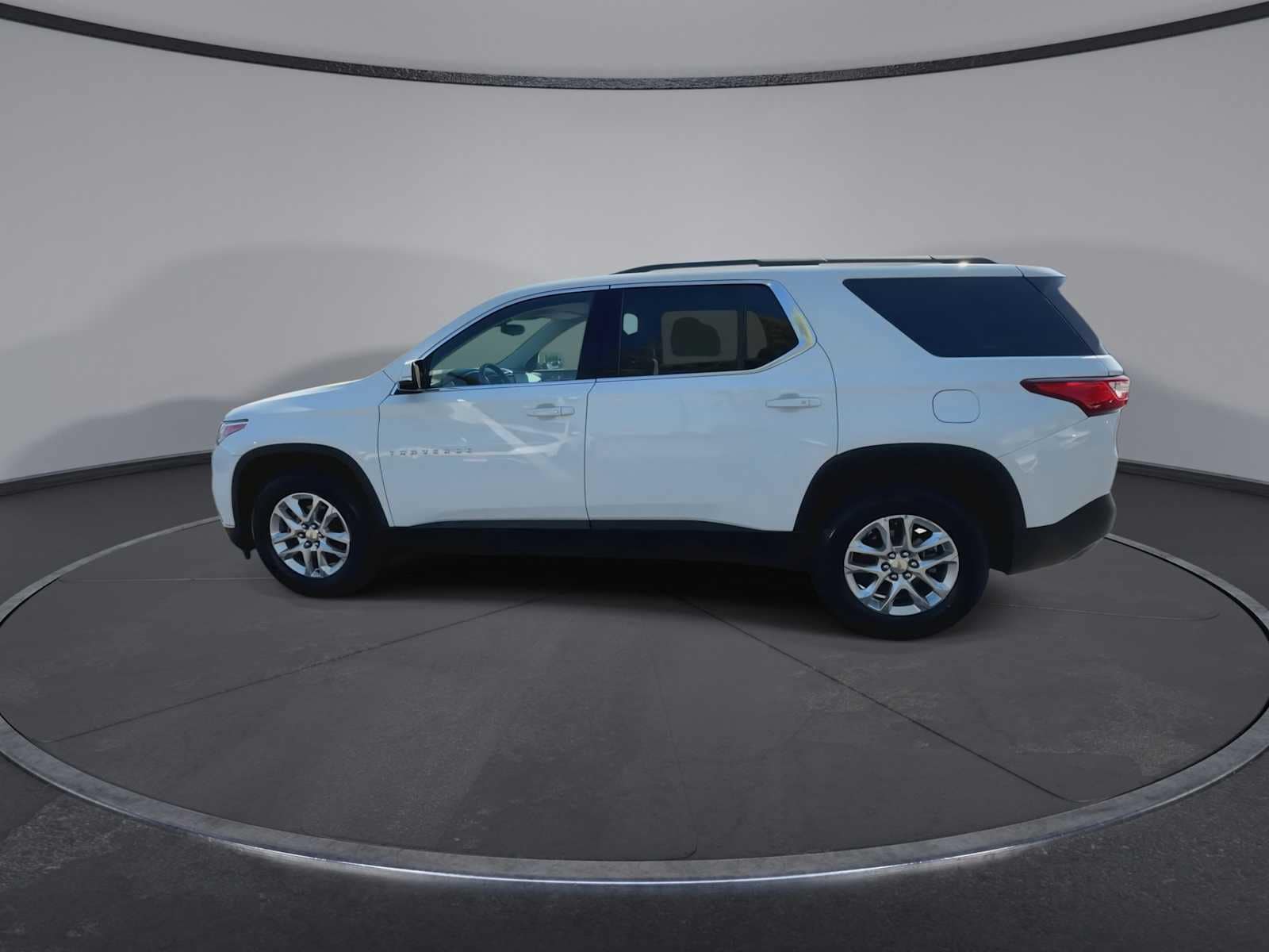Thumbnail: 2019 Chevrolet Traverse - 5