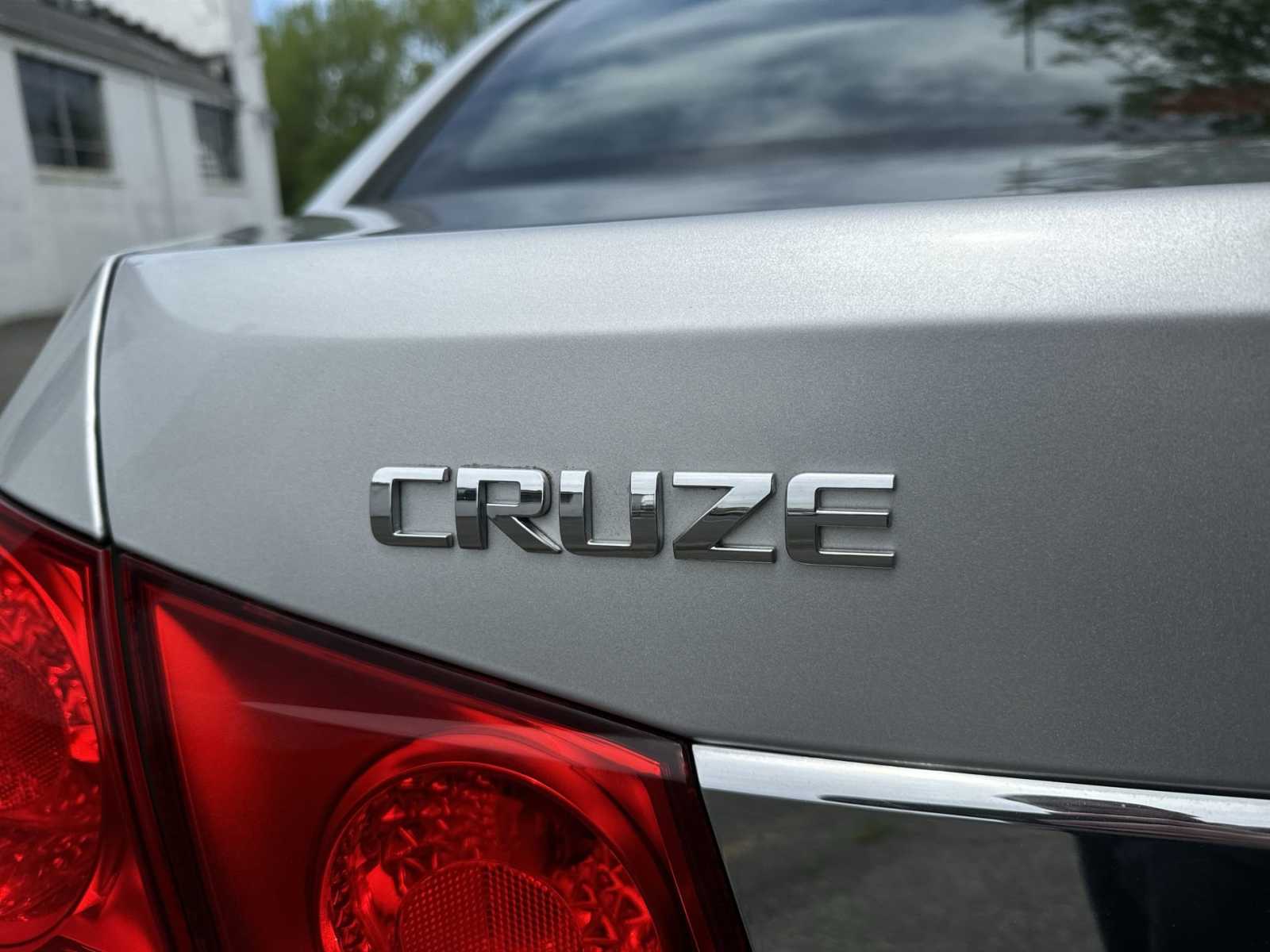2012 Chevrolet Cruze LS 18