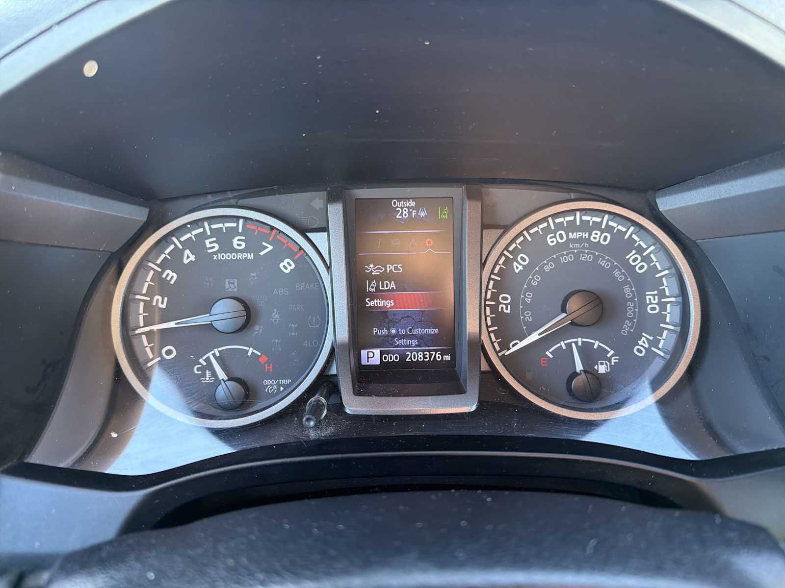 Thumbnail: 2020 Toyota Tacoma - 30