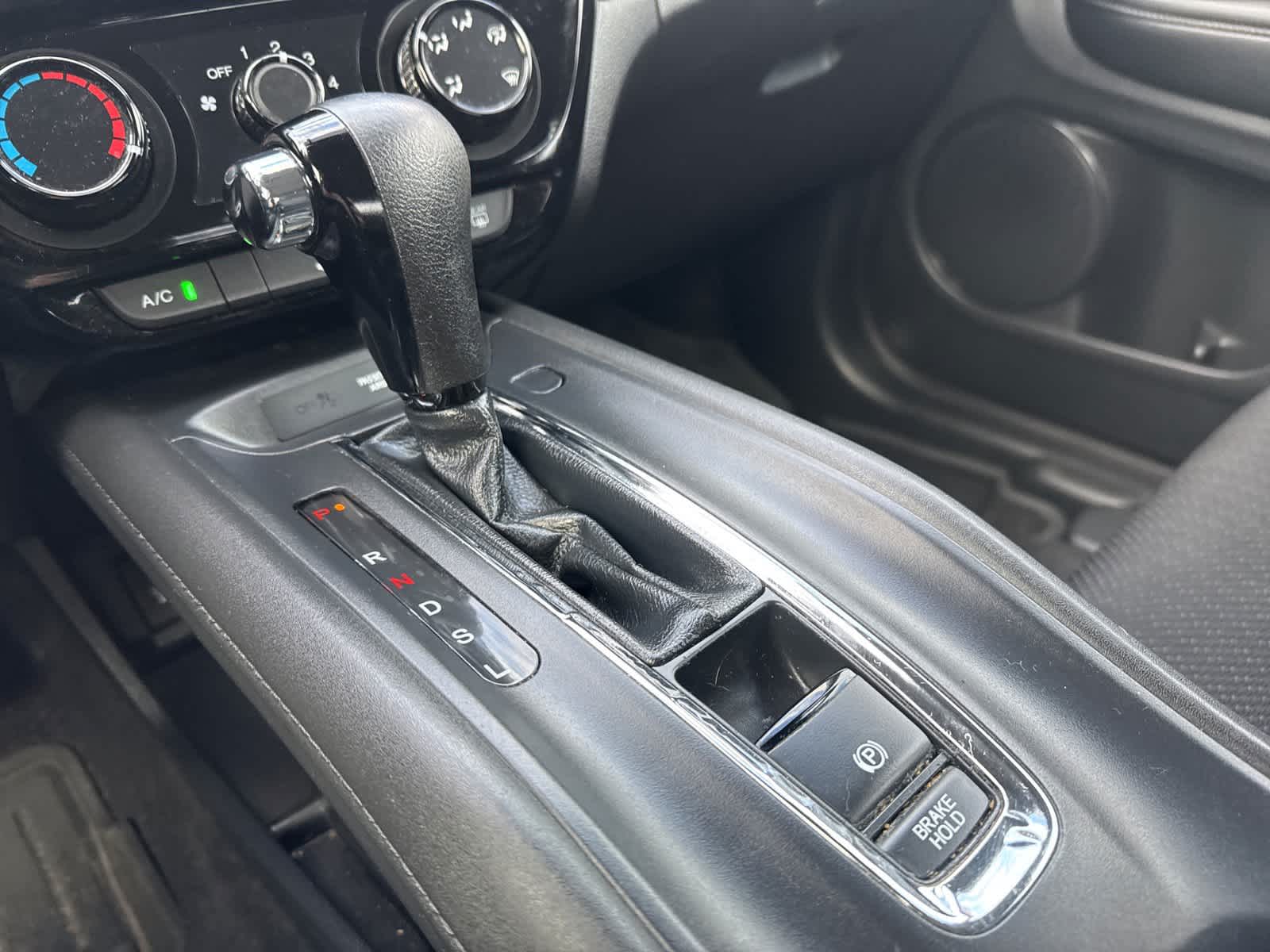 Thumbnail: 2018 Honda HR-V - 15