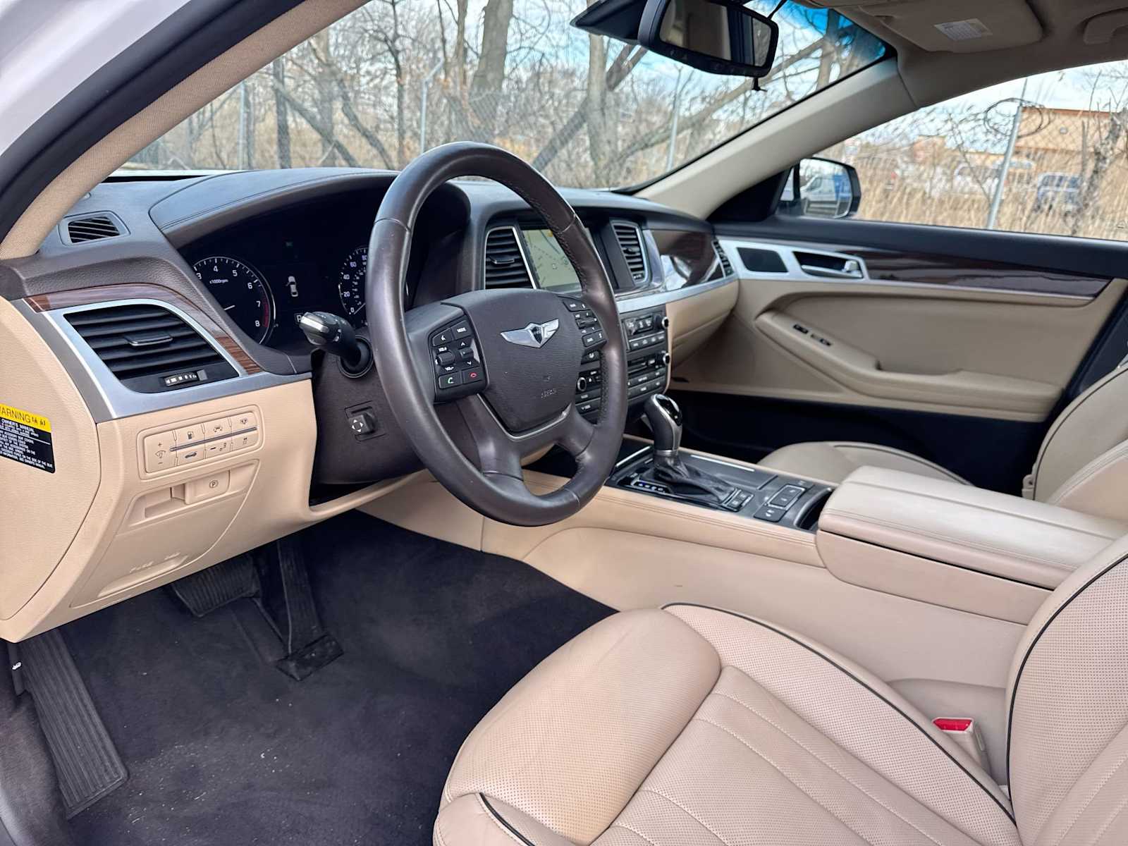 Thumbnail: 2015 Hyundai Genesis - 10