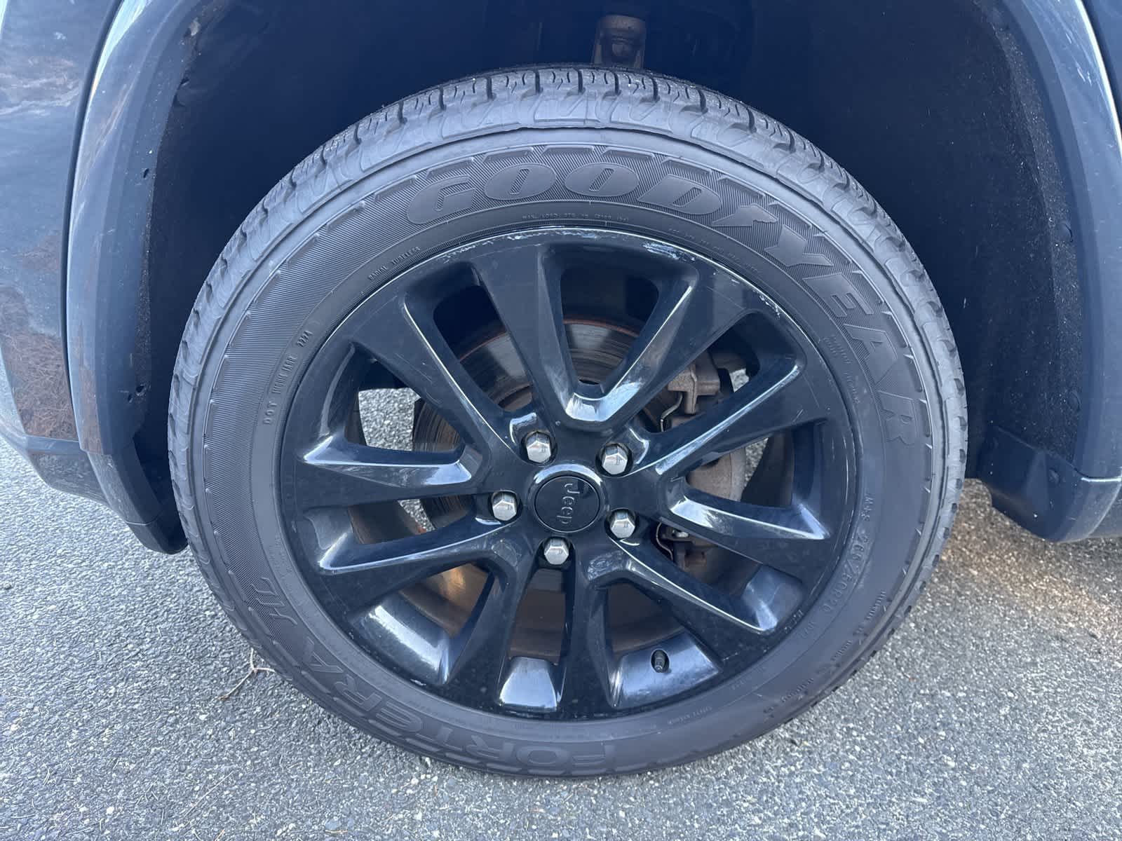 Thumbnail: 2017 Jeep Grand Cherokee - 21