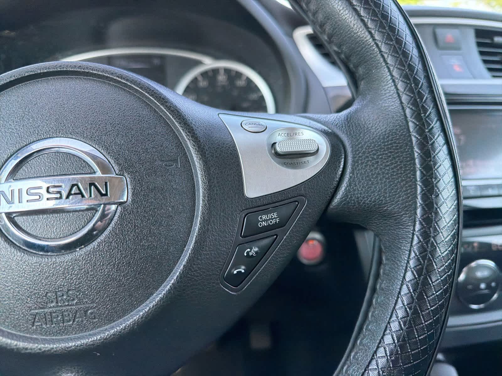 Thumbnail: 2018 Nissan Sentra - 17