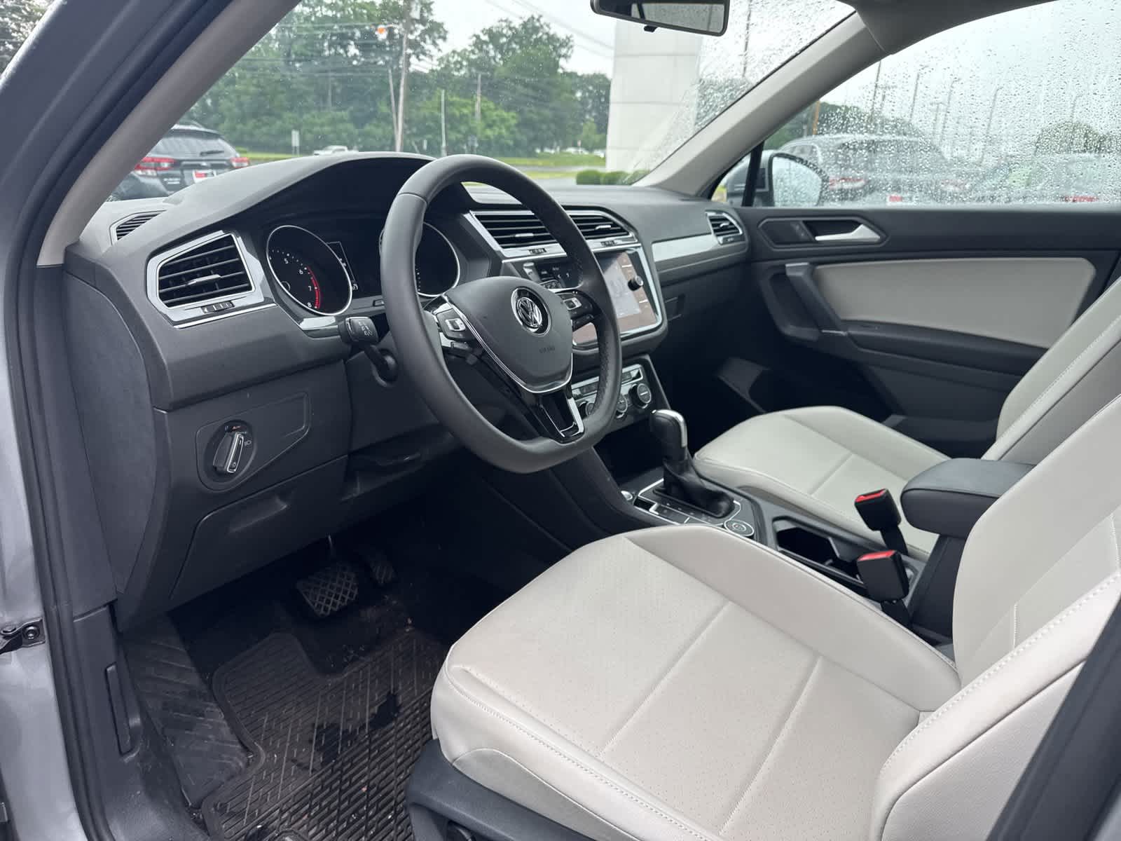 2020 Volkswagen Tiguan 2.0T 11