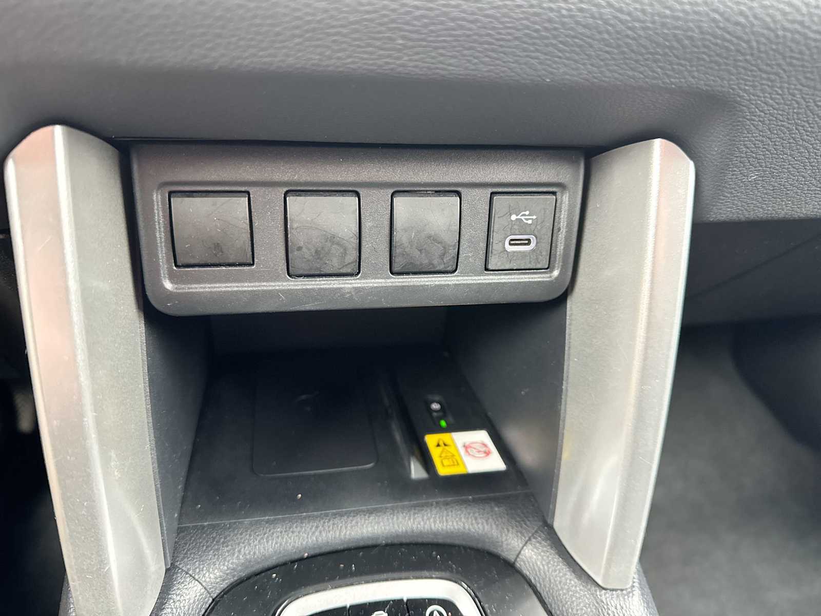 Thumbnail: 2023 Toyota Corolla Cross - 28