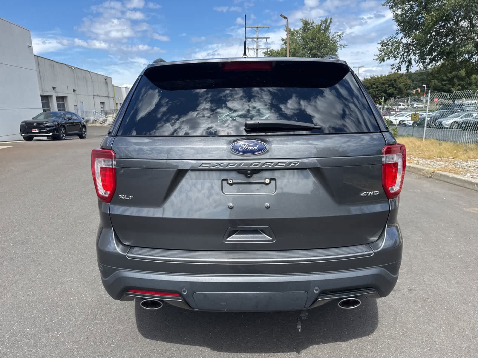 Thumbnail: 2018 Ford Explorer - 4