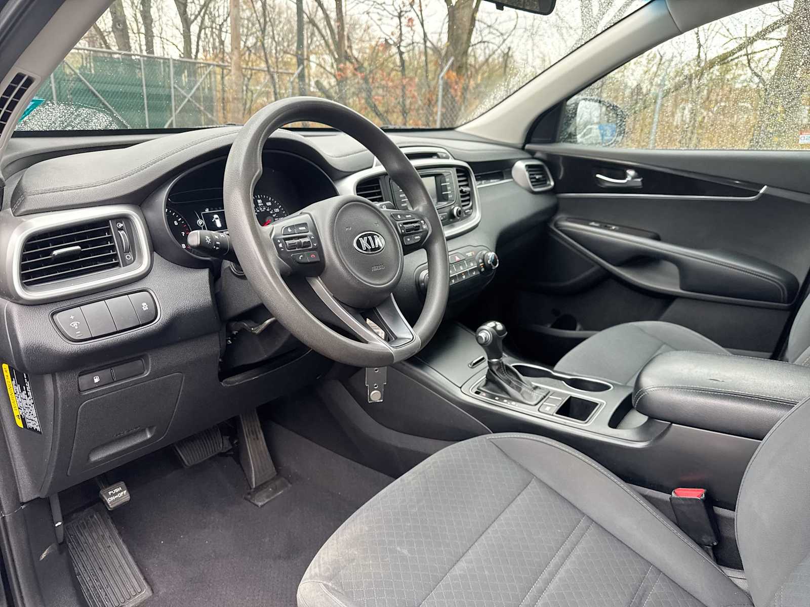 Thumbnail: 2017 Kia Sorento - 10