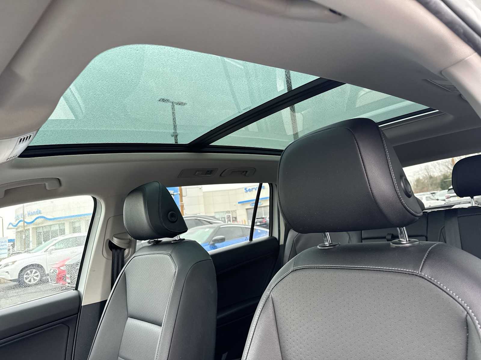 Thumbnail: 2019 Volkswagen Tiguan - 23