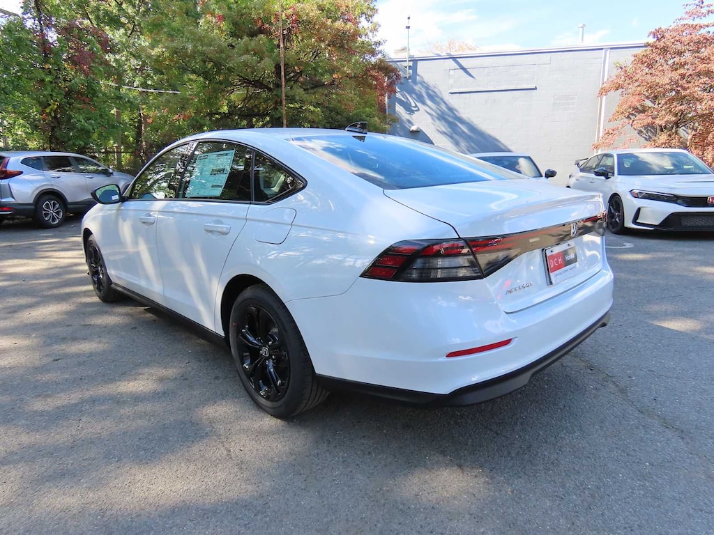 New 2025 Honda Accord SE Sedan