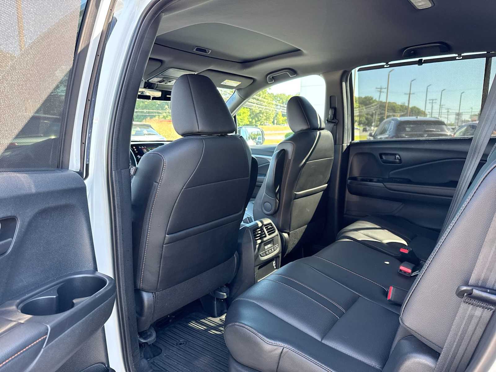 Thumbnail: 2022 Honda Pilot - 12