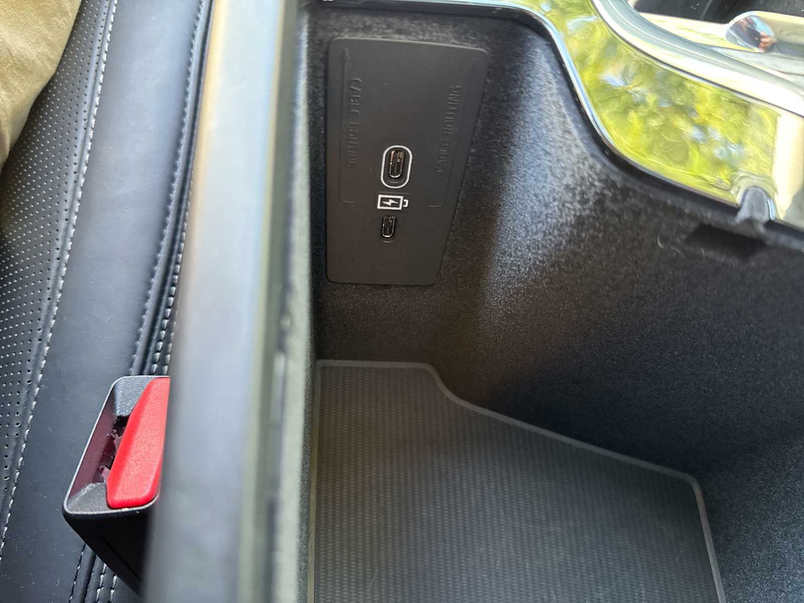 Thumbnail: 2022 Volvo XC60 - 29