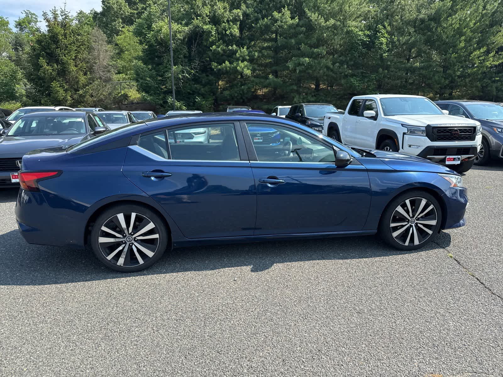 Thumbnail: 2020 Nissan Altima - 6
