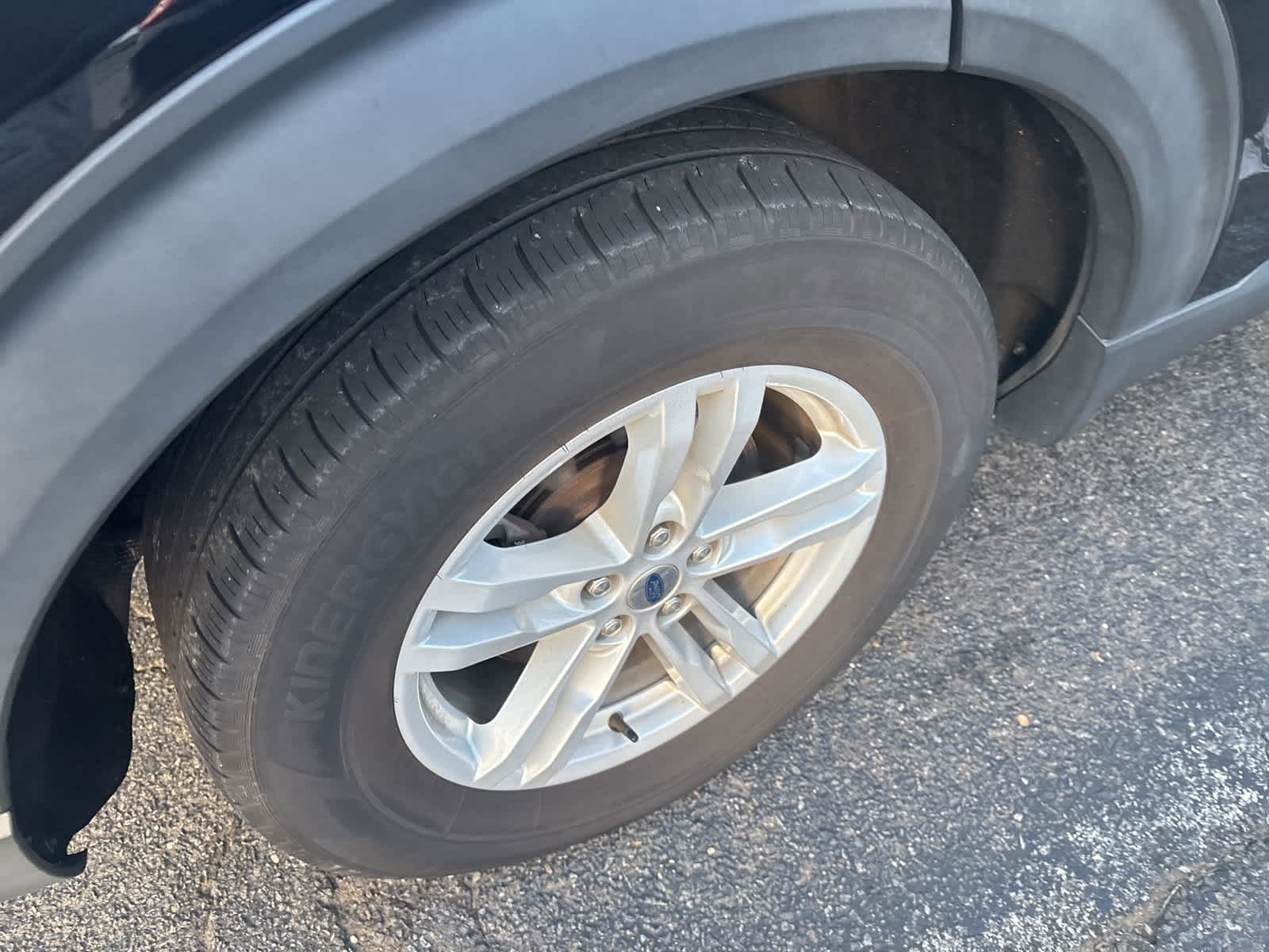 Thumbnail: 2021 Ford Explorer - 6