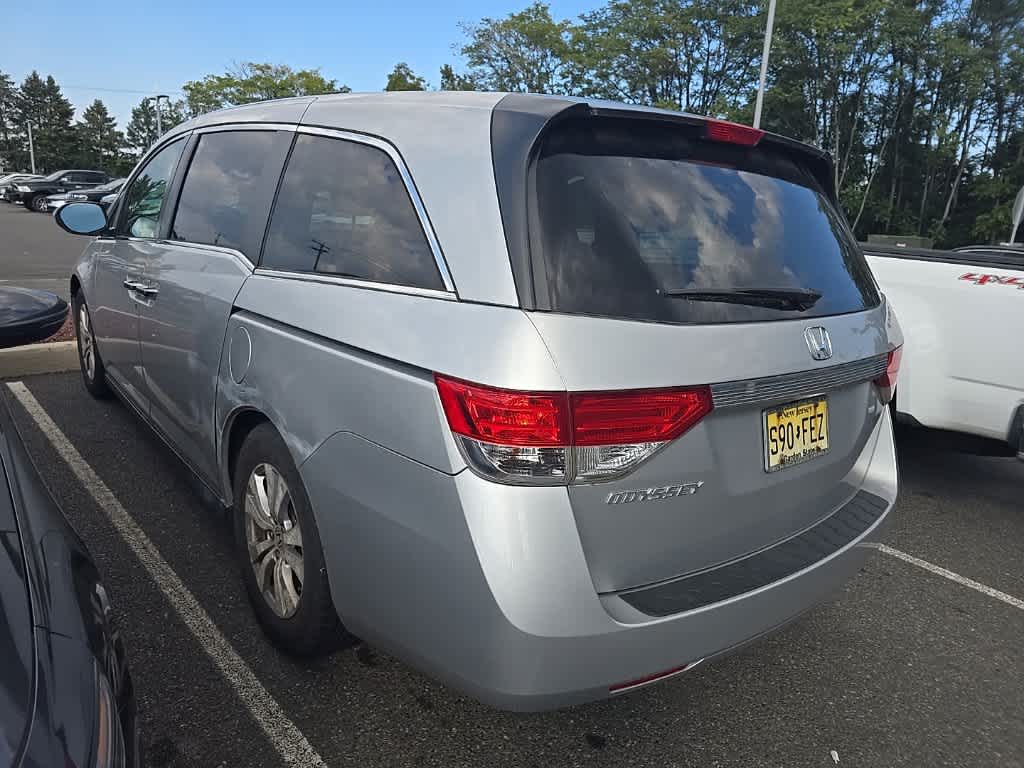 Thumbnail: 2015 Honda Odyssey - 10