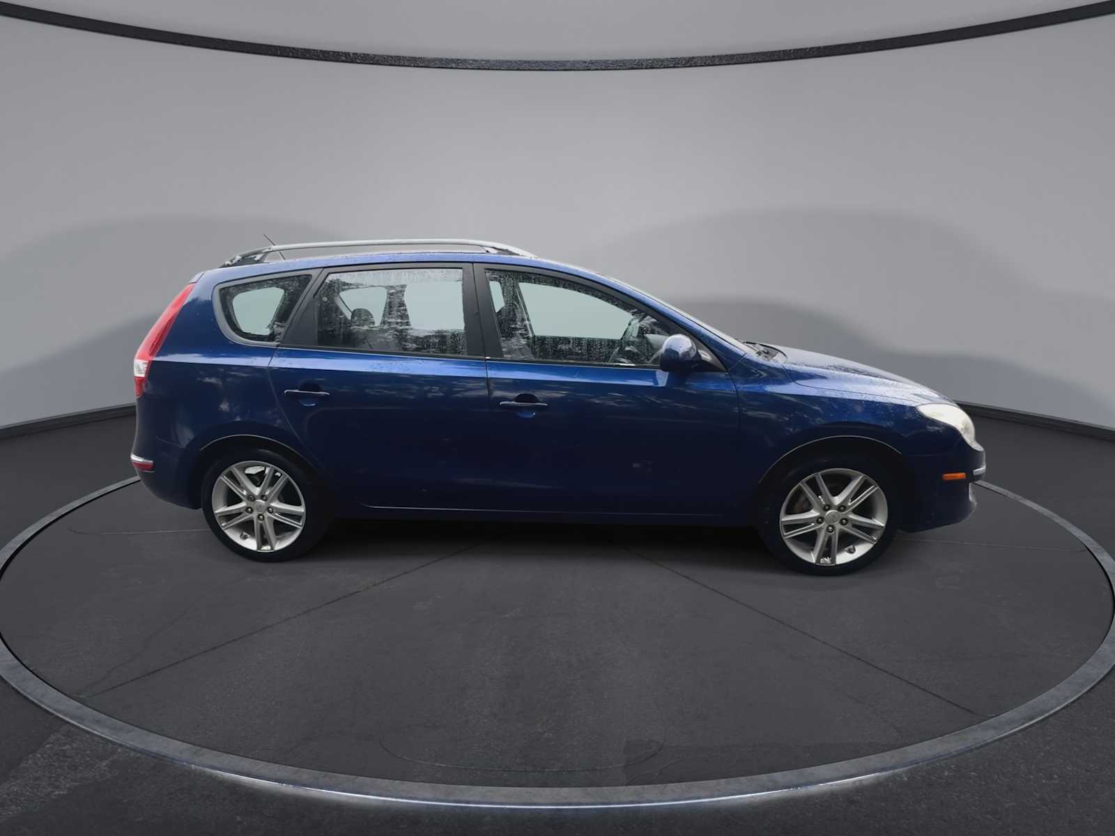 Thumbnail: 2012 Hyundai Elantra - 9