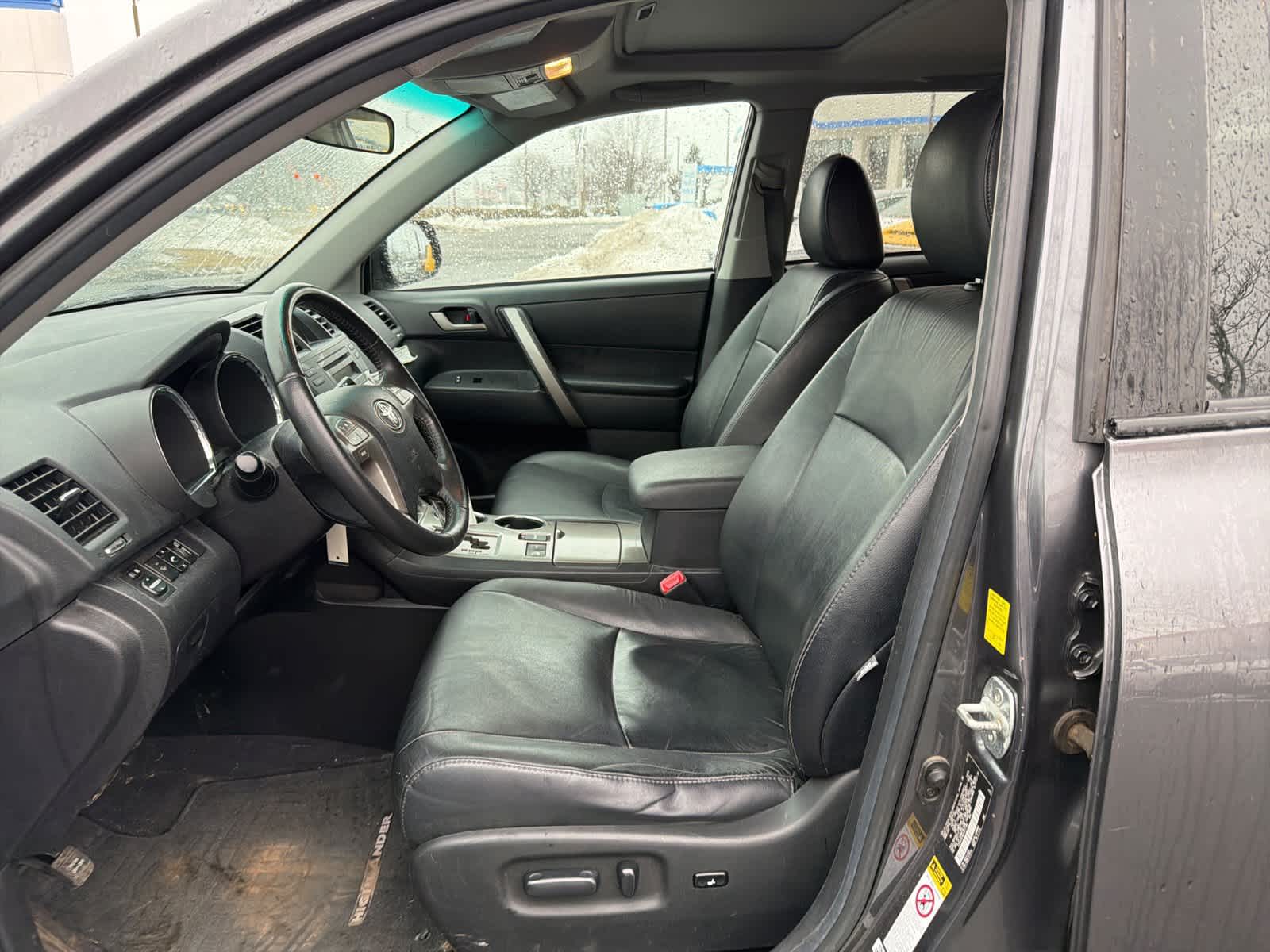 Thumbnail: 2010 Toyota Highlander - 12