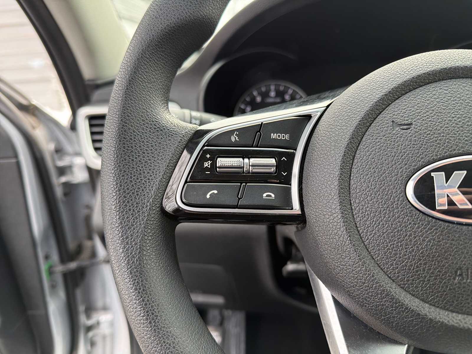 Thumbnail: 2019 Kia Optima - 23