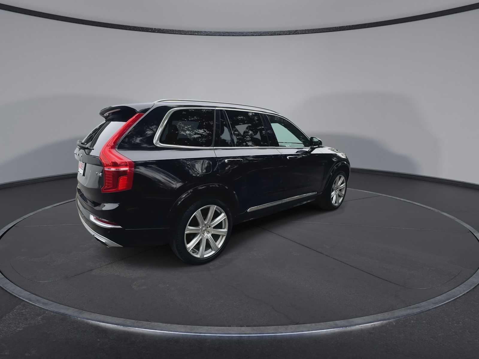 Thumbnail: 2017 Volvo XC90 - 8