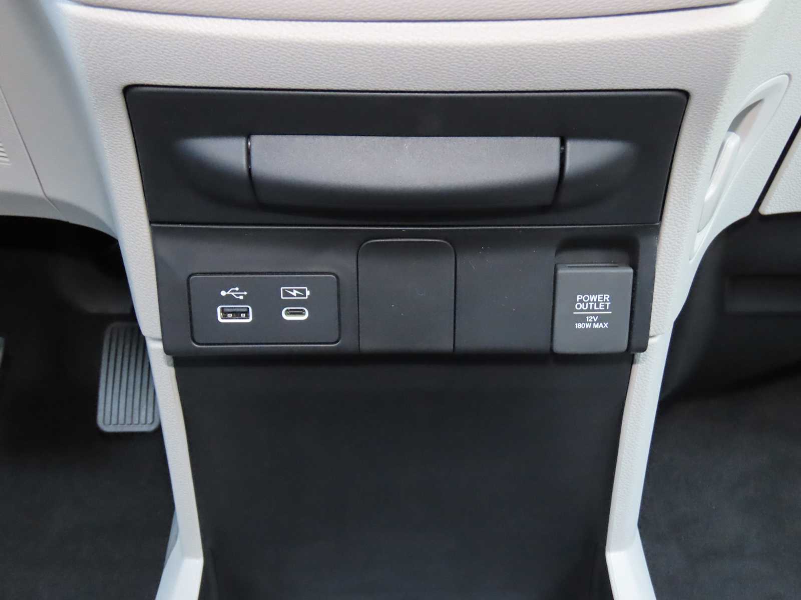 Thumbnail: 2026 Honda Odyssey - 22