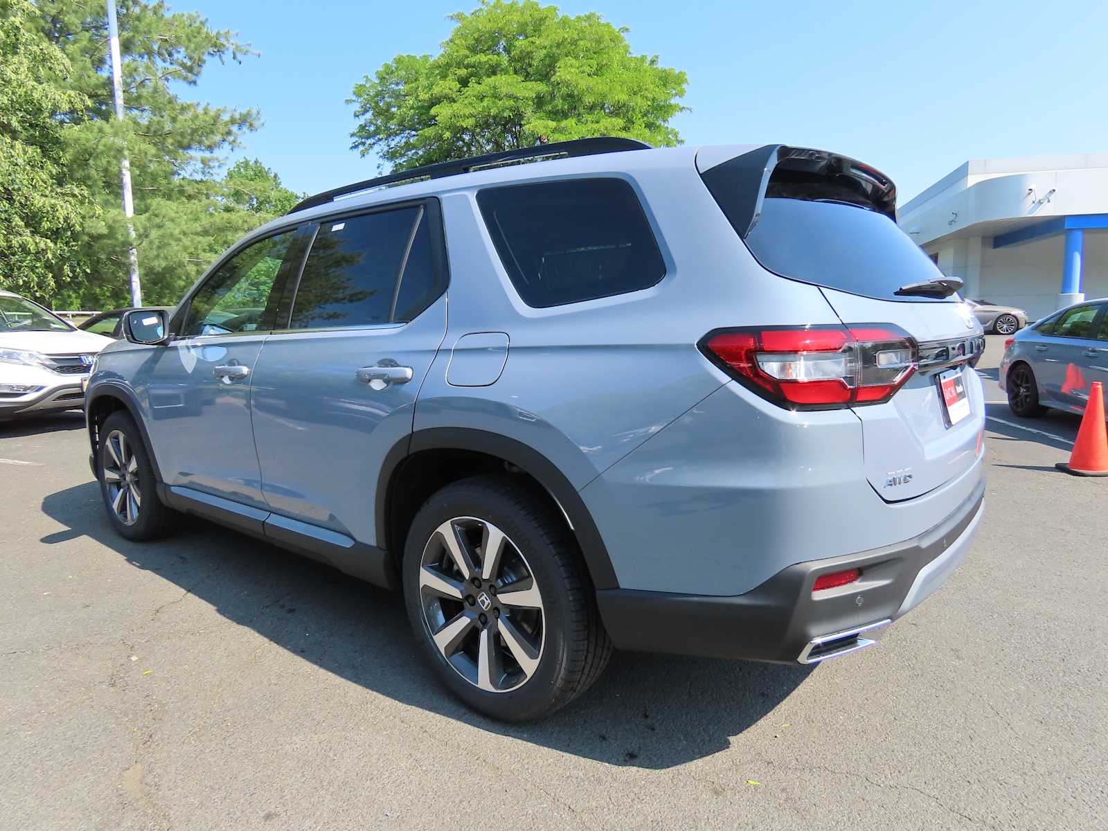 Thumbnail: 2025 Honda Pilot - 4