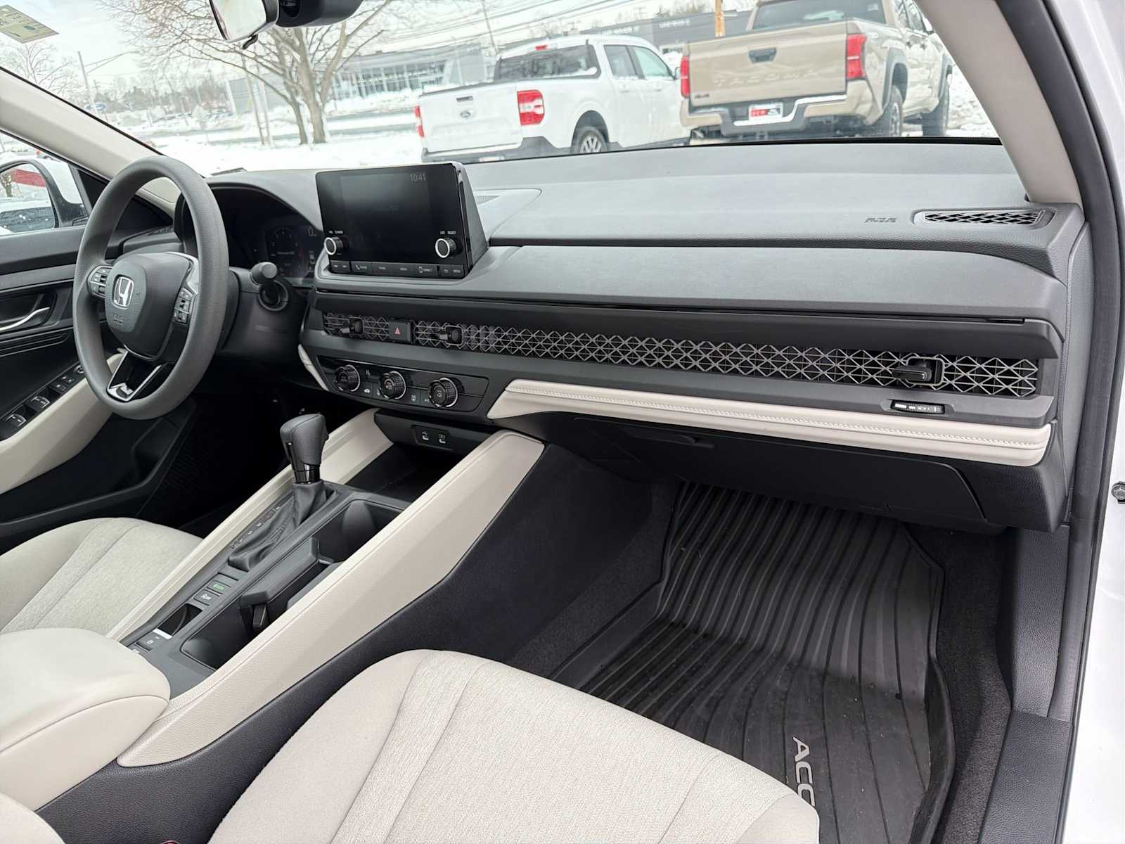 Thumbnail: 2024 Honda Accord - 16