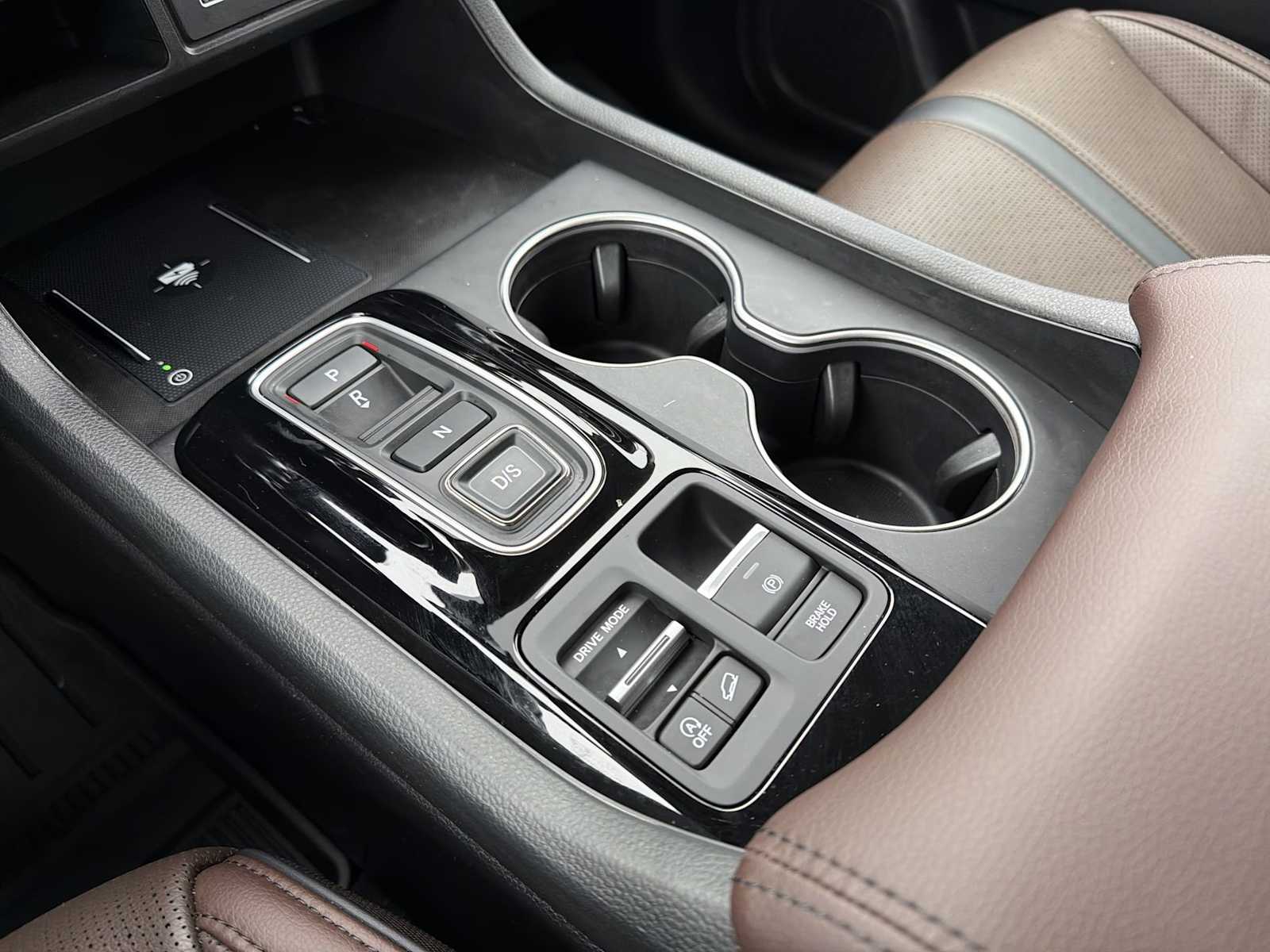 Thumbnail: 2025 Honda Pilot - 32