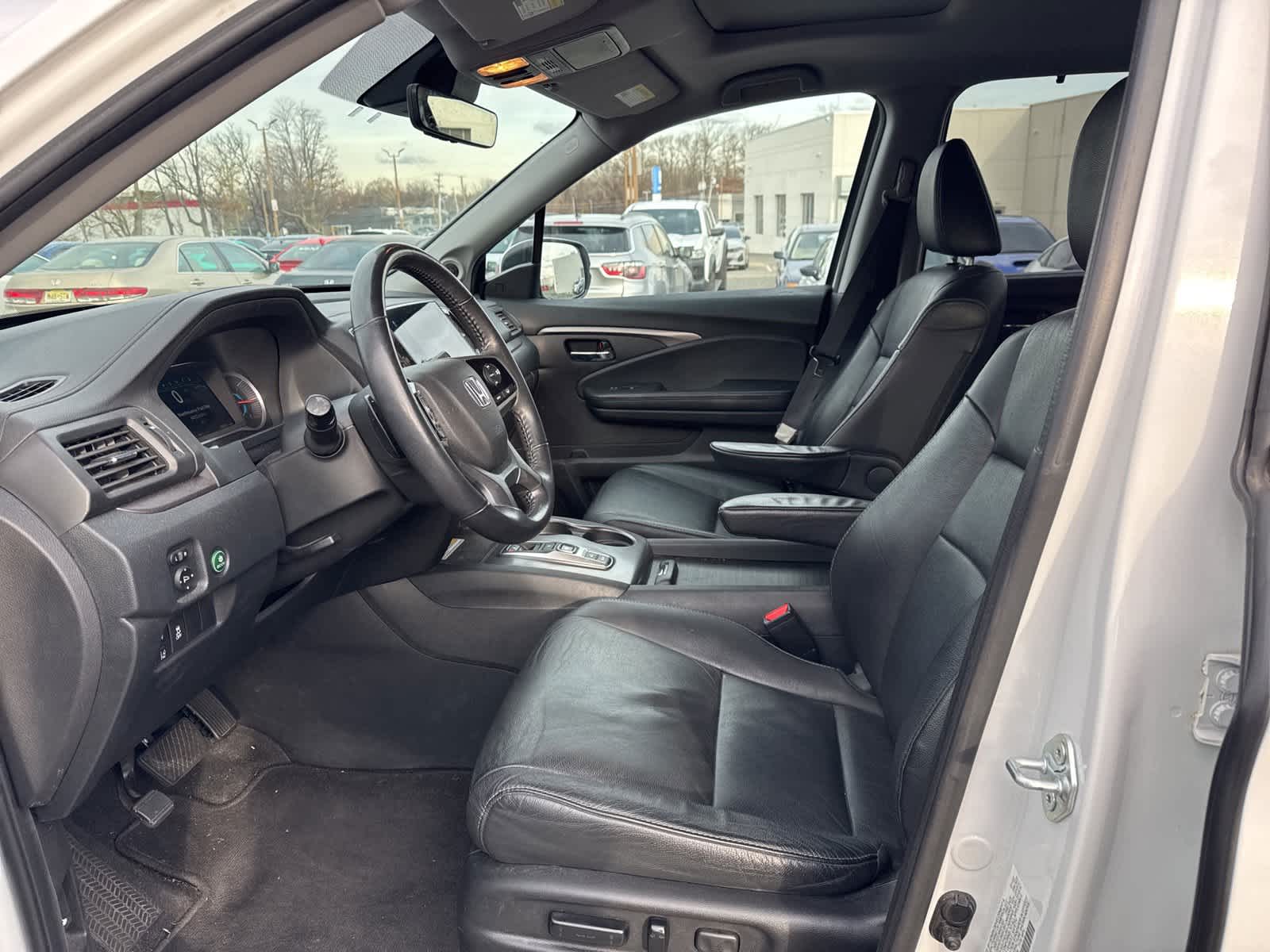 Thumbnail: 2022 Honda Pilot - 12
