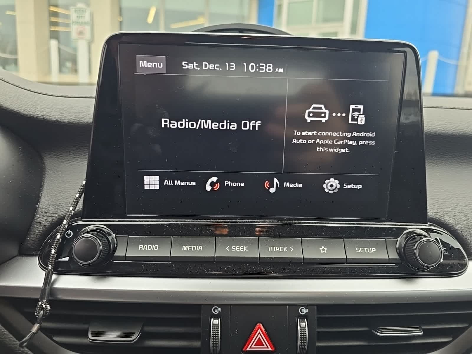 Thumbnail: 2022 Kia Forte - 19